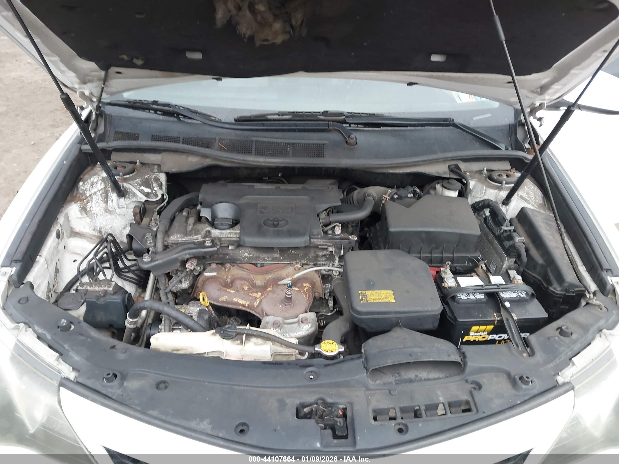 TOYOTA CAMRY image 10