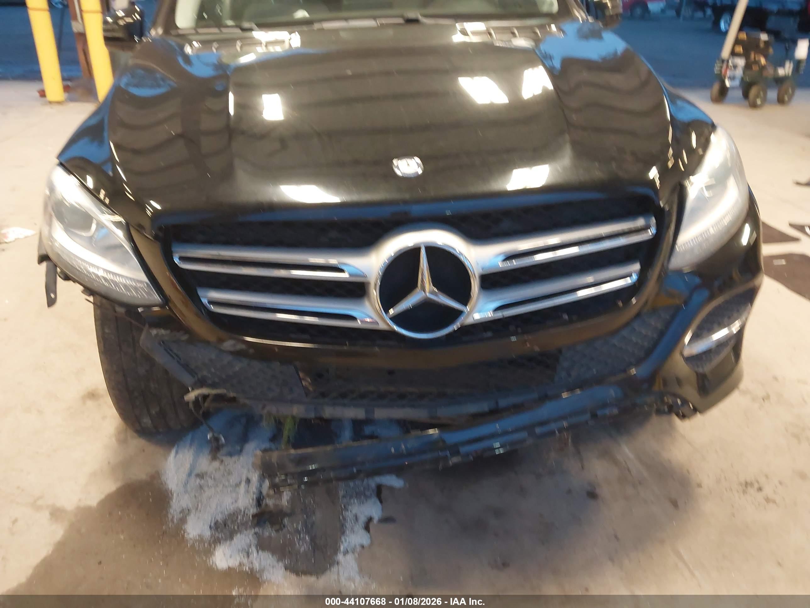 MERCEDES-BENZ GLE image 6