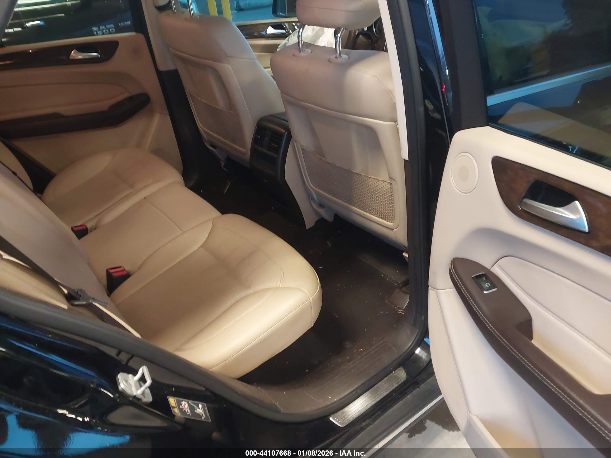 MERCEDES-BENZ GLE image 8