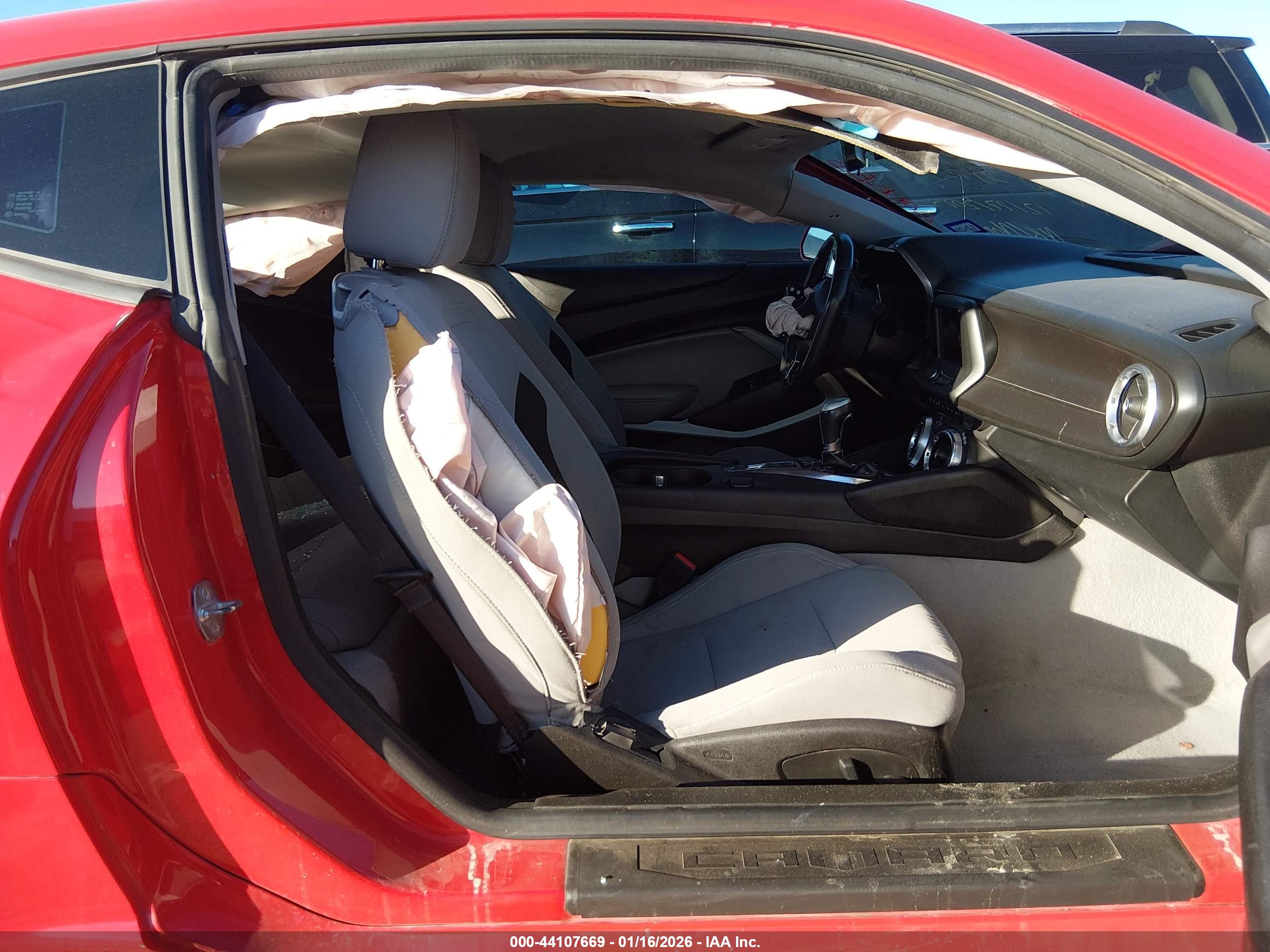 CHEVROLET CAMARO image 5