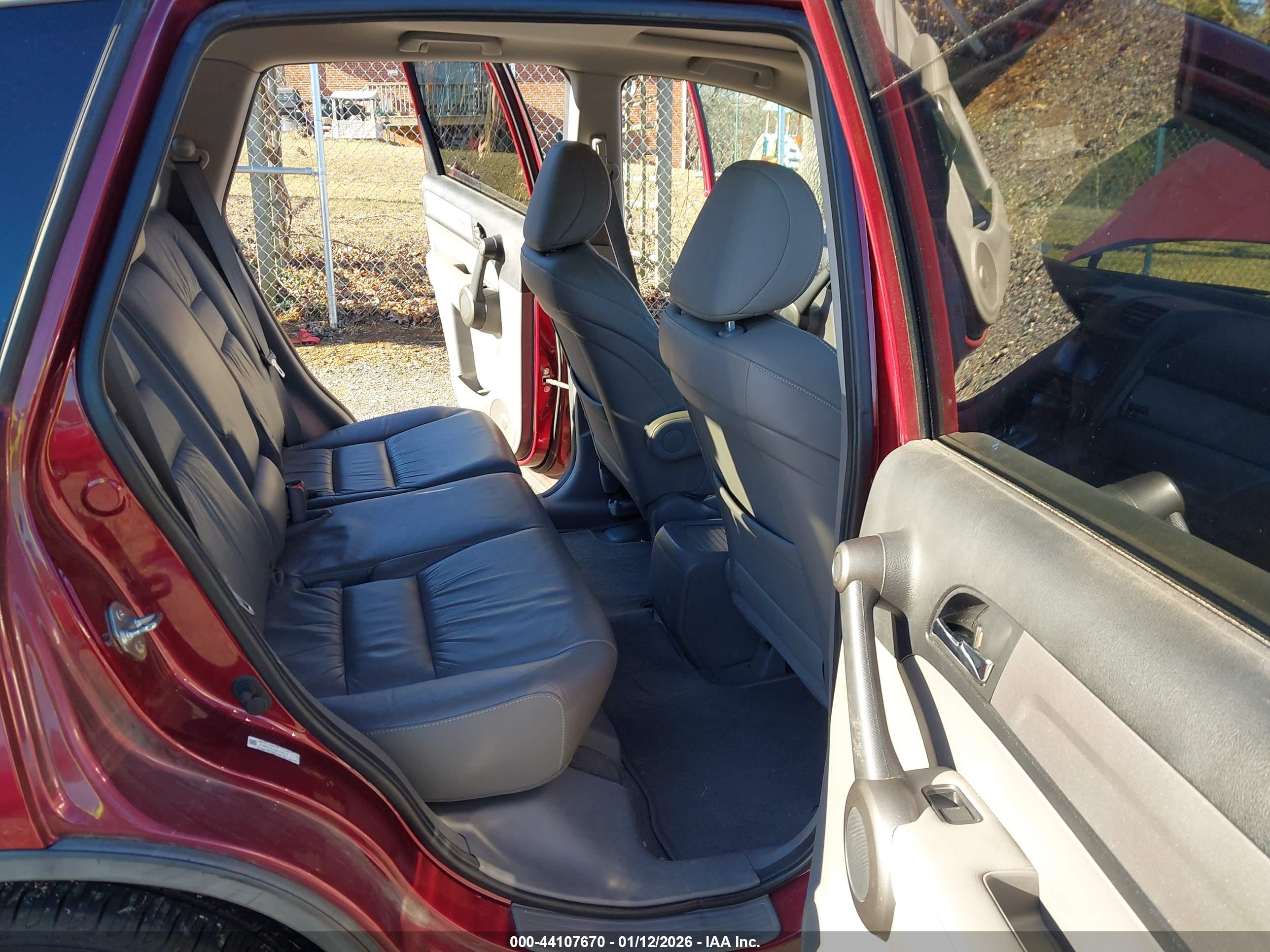 HONDA CR-V image 8