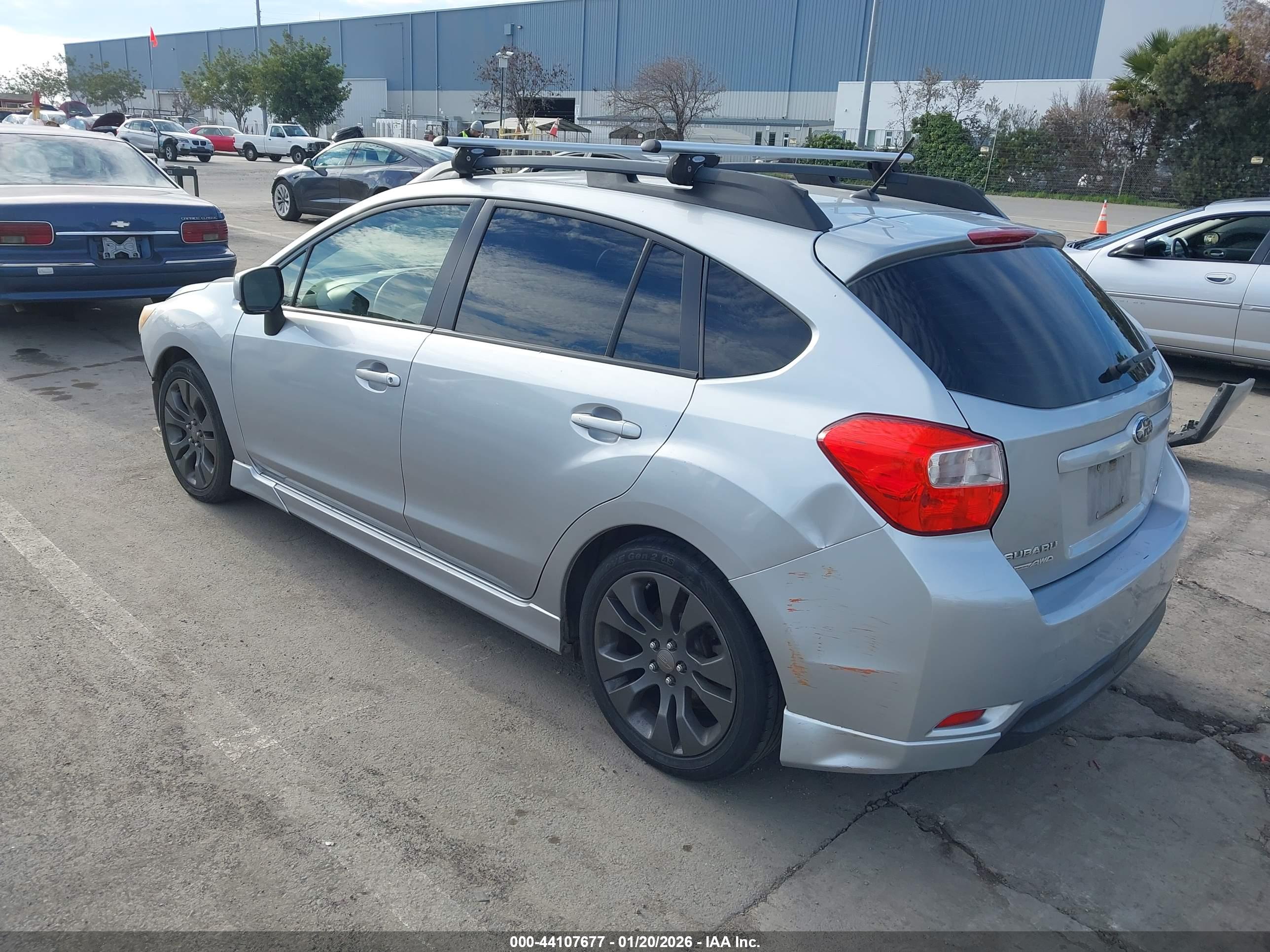 SUBARU IMPREZA image 3