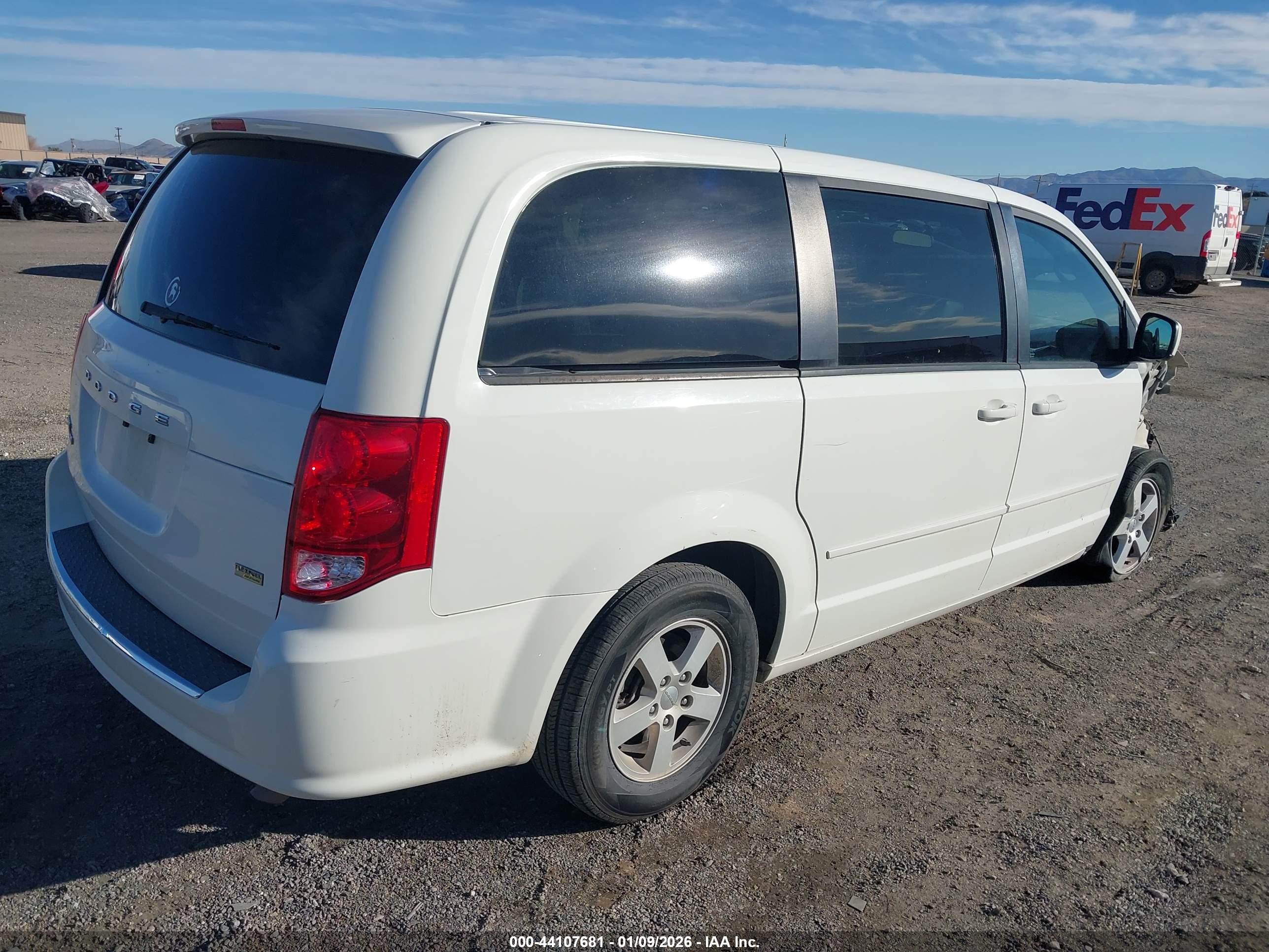 DODGE GRAND image 4