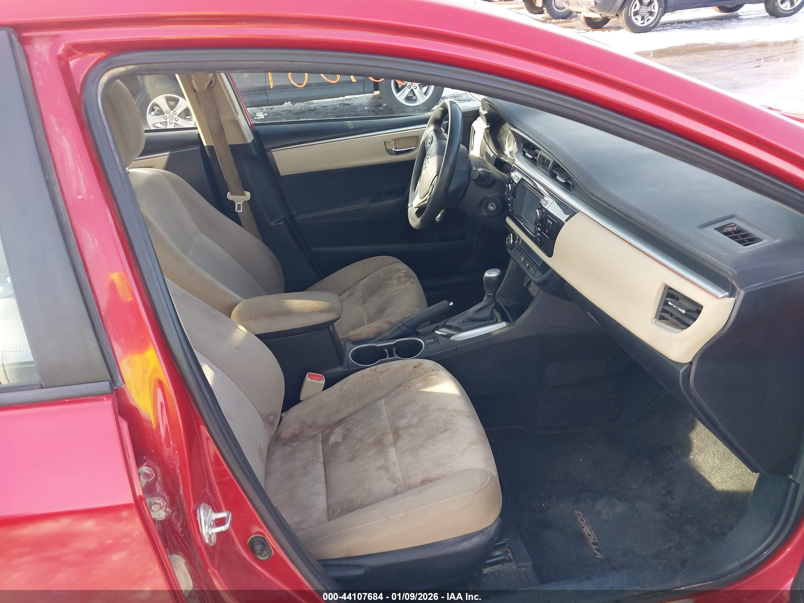 TOYOTA COROLLA image 5