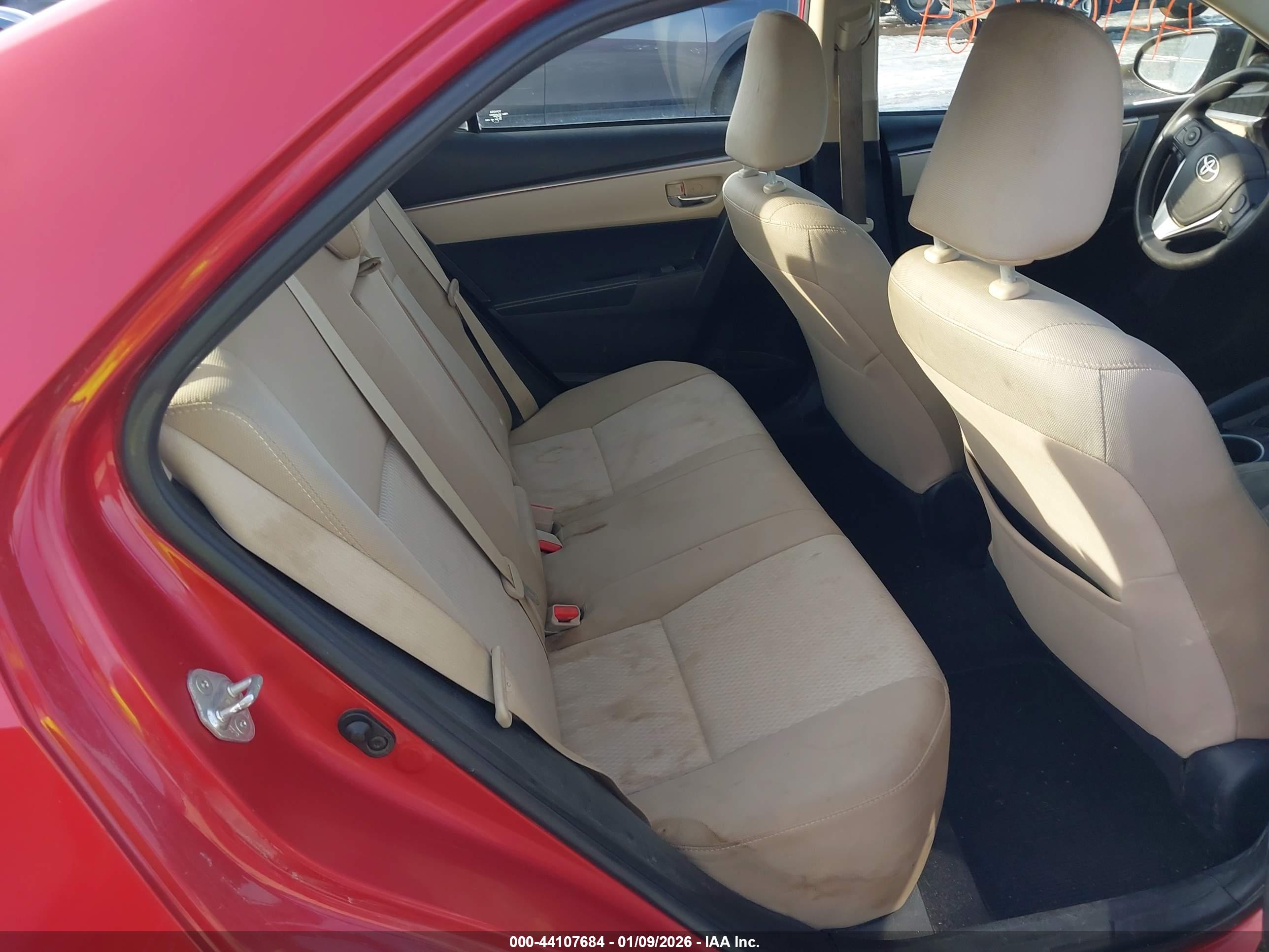 TOYOTA COROLLA image 8