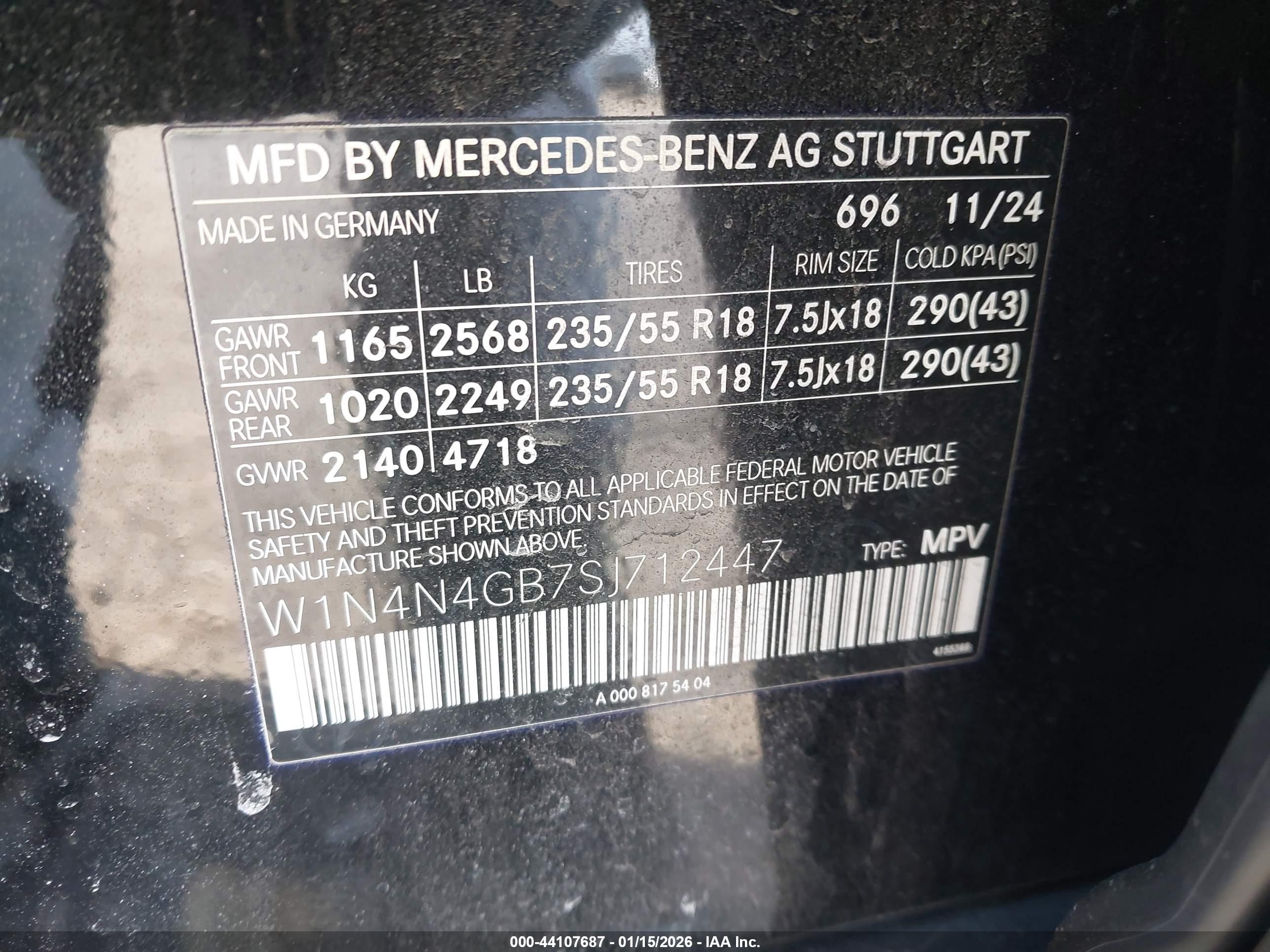 MERCEDES-BENZ GLA image 9