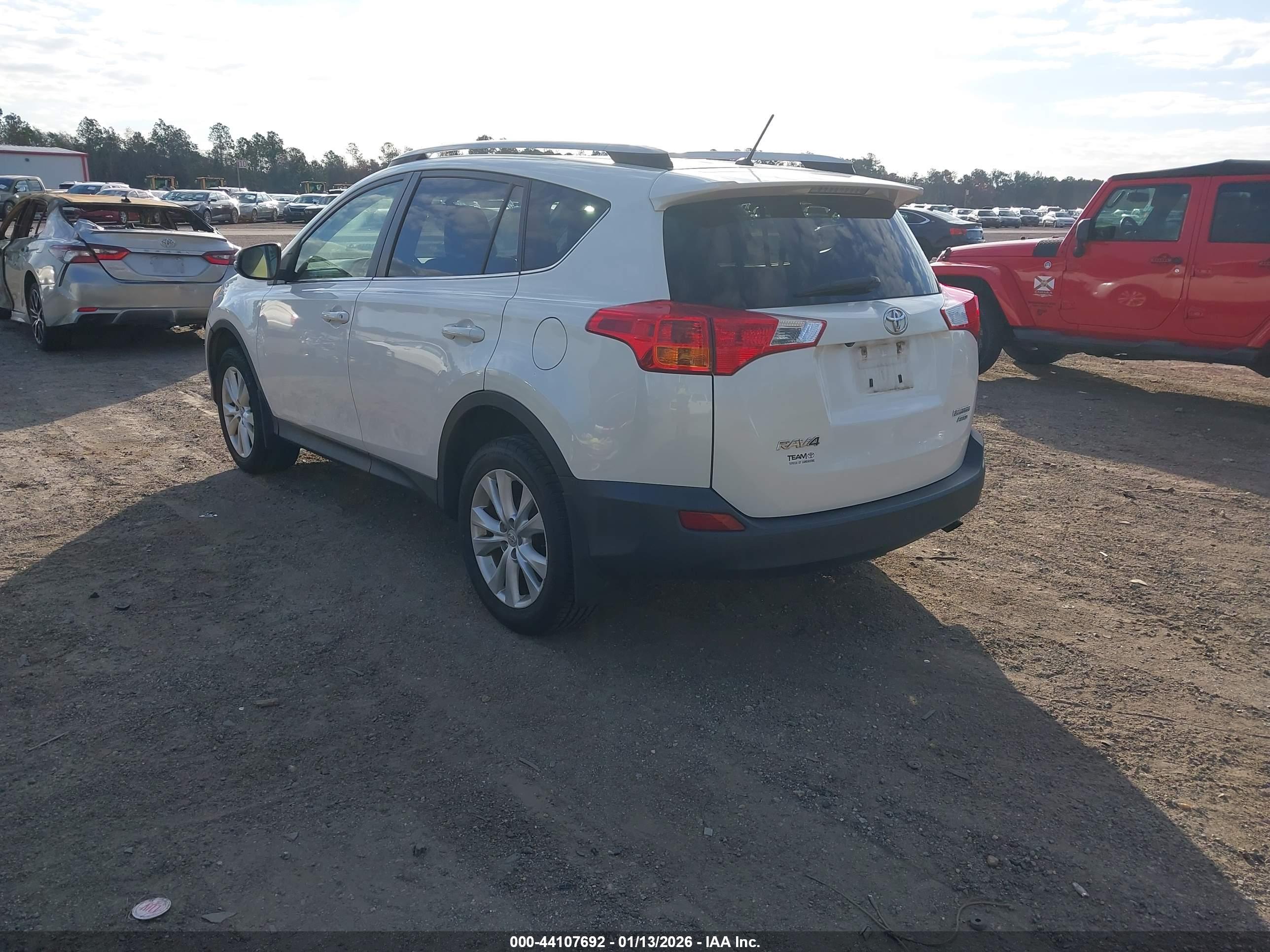 TOYOTA RAV4 image 3