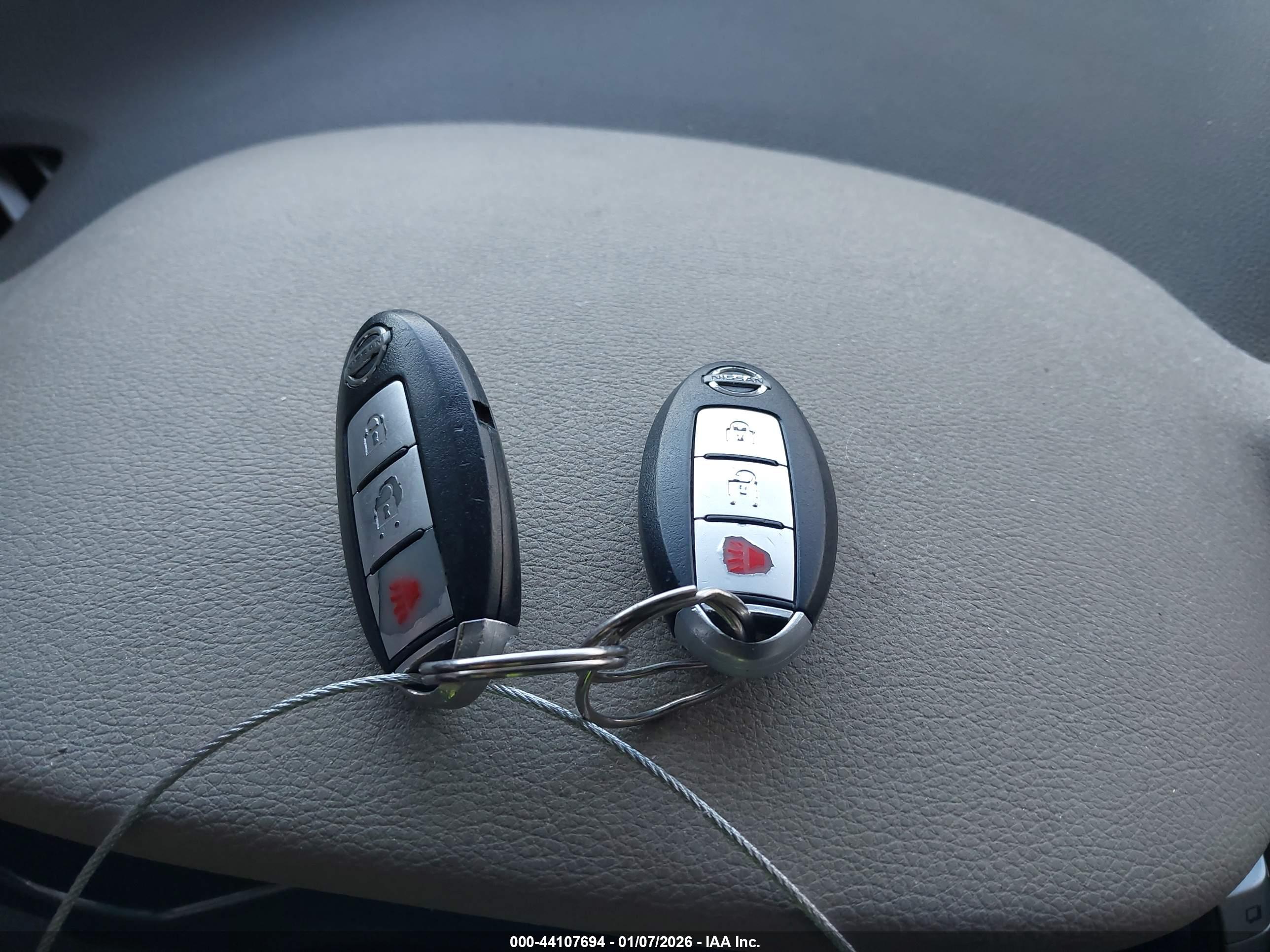 NISSAN MURANO image 11