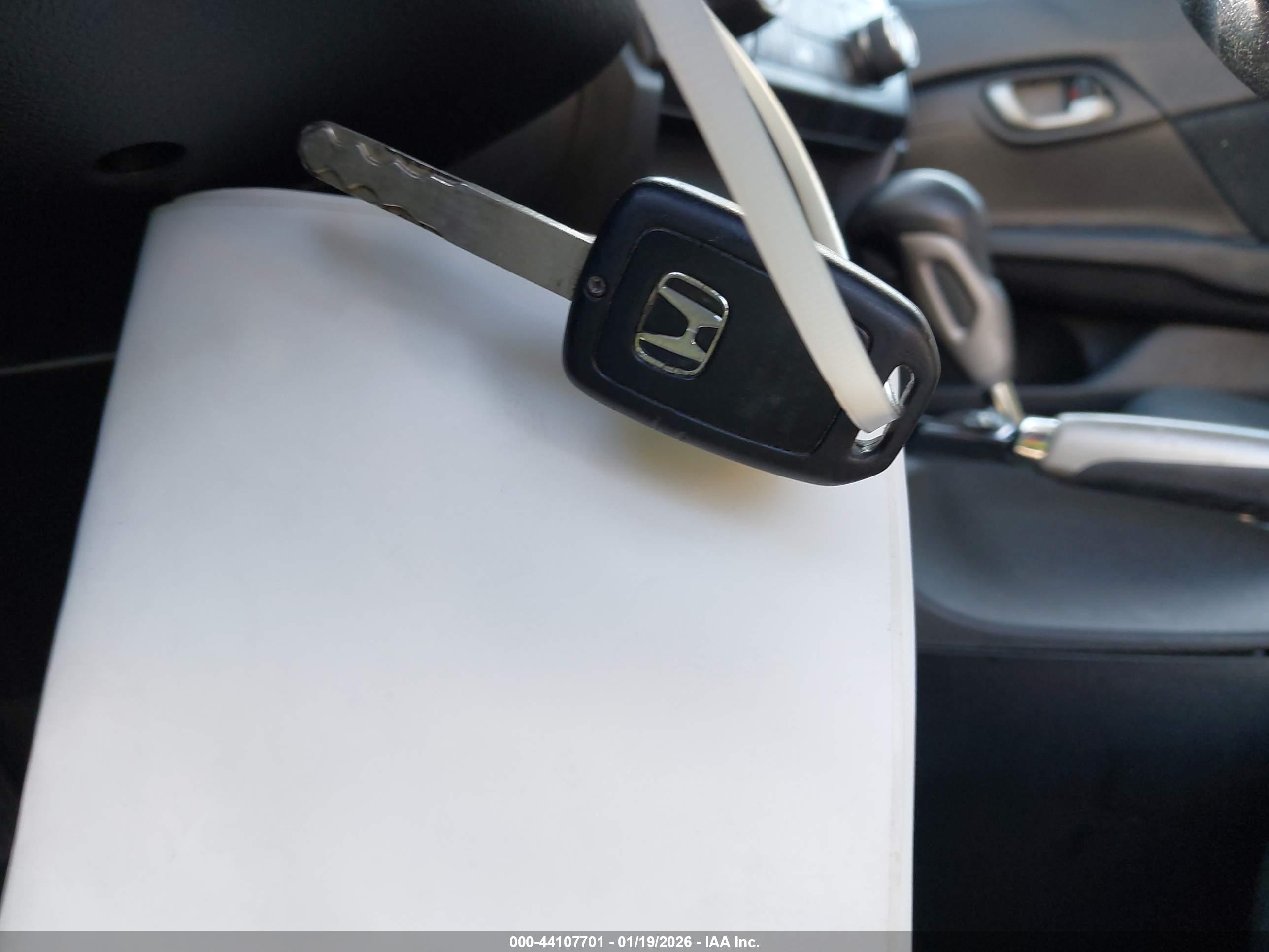 HONDA CIVIC image 11