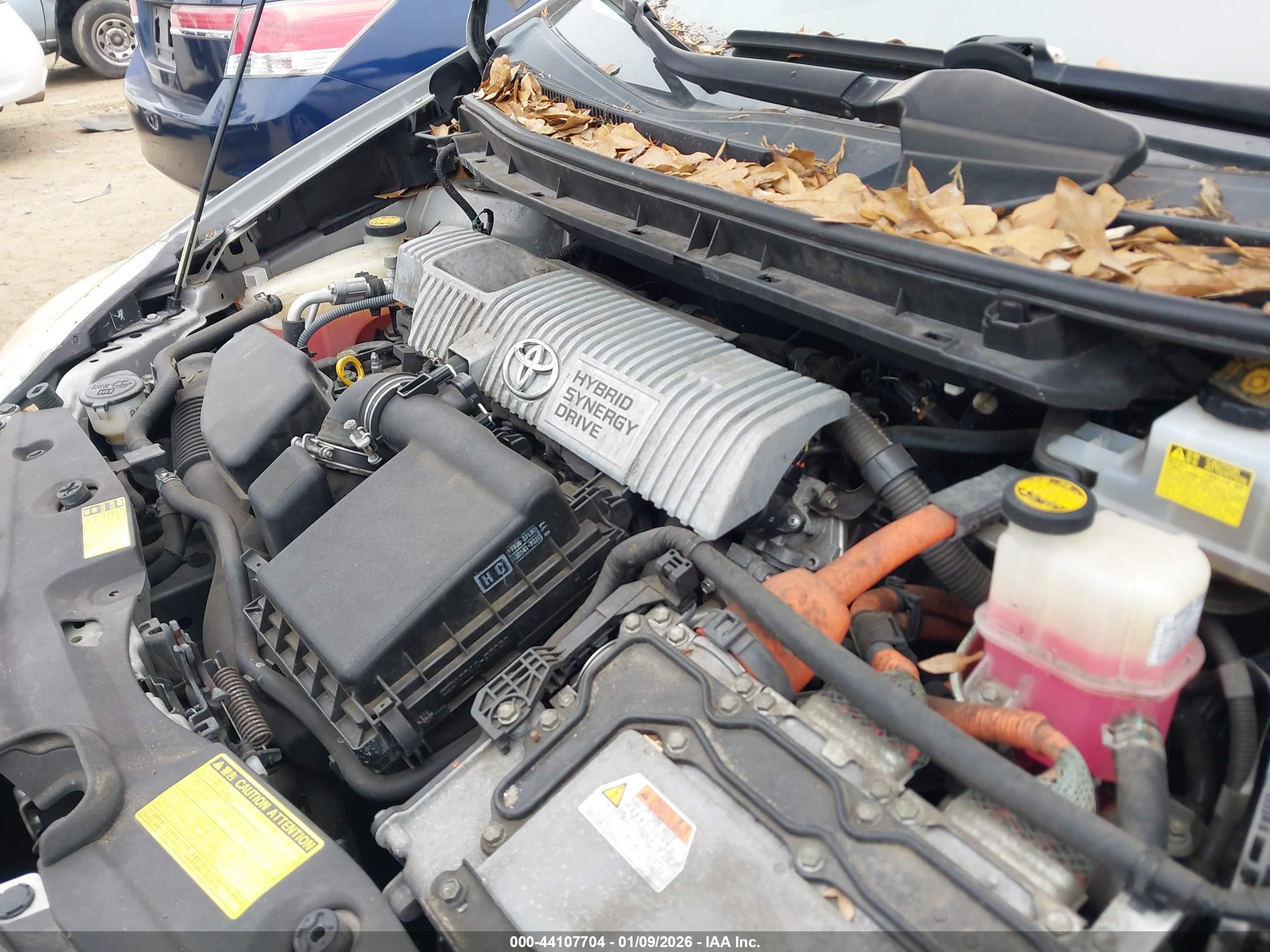 TOYOTA PRIUS image 10