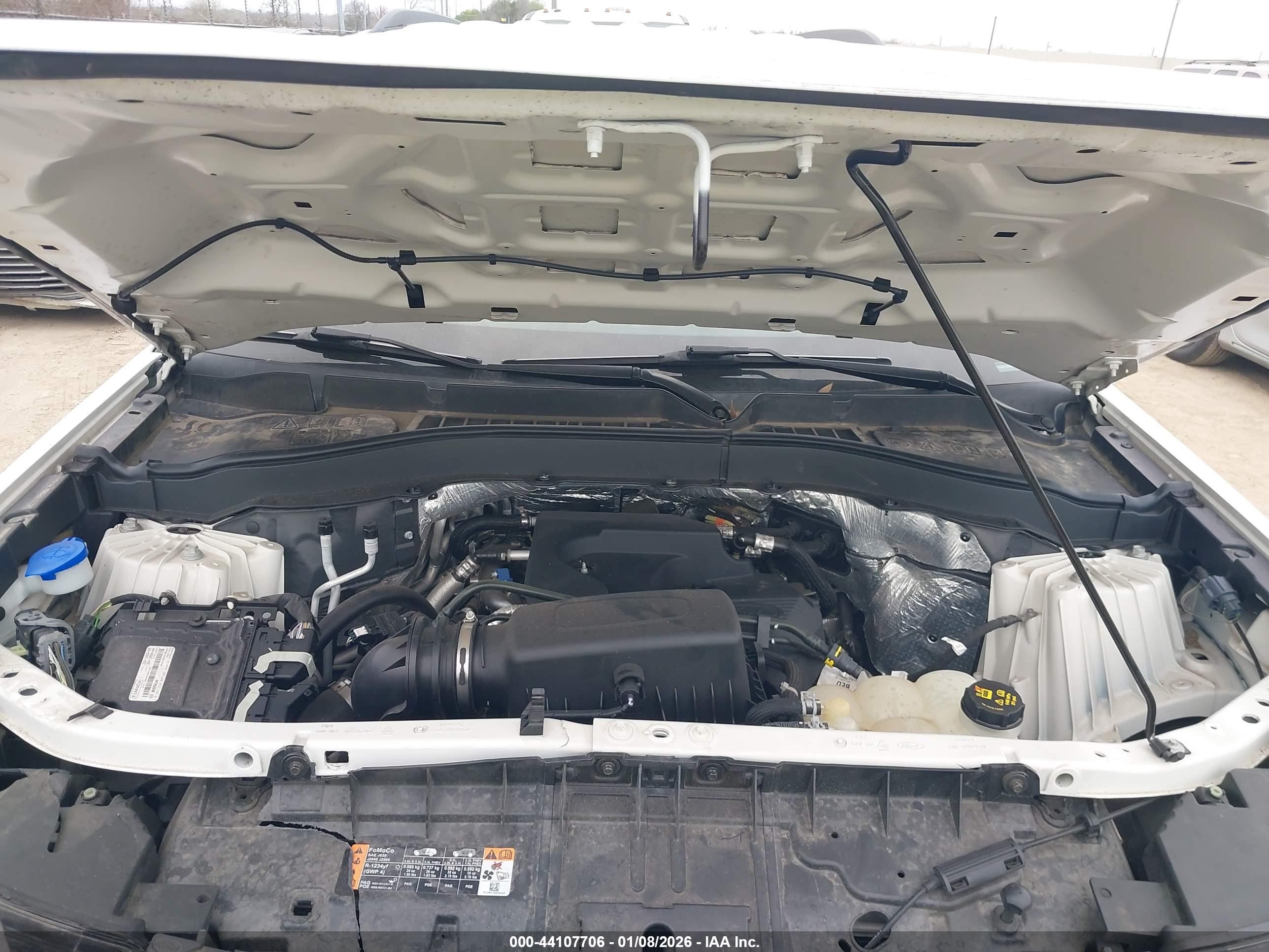 FORD EXPLORER image 10
