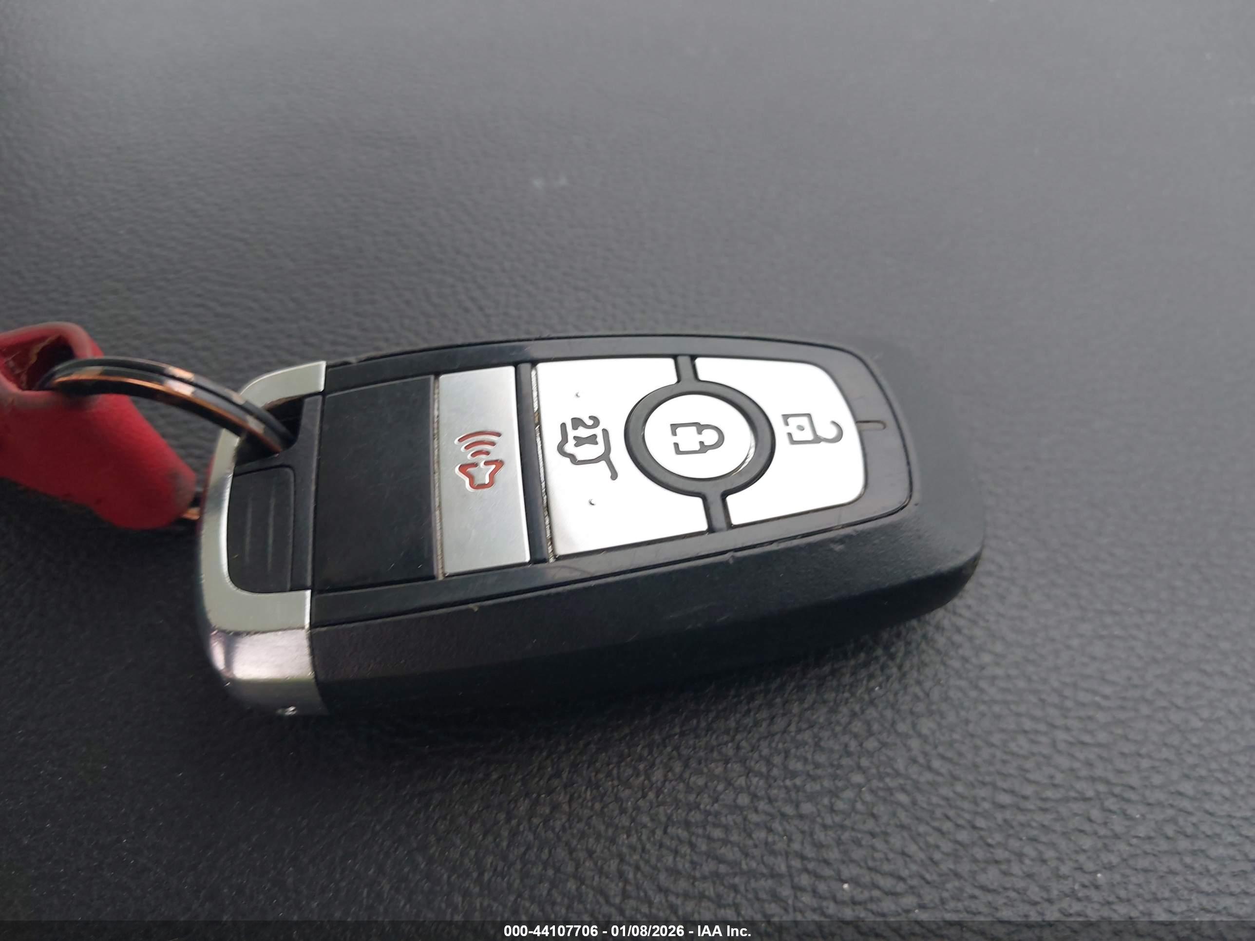 FORD EXPLORER image 11