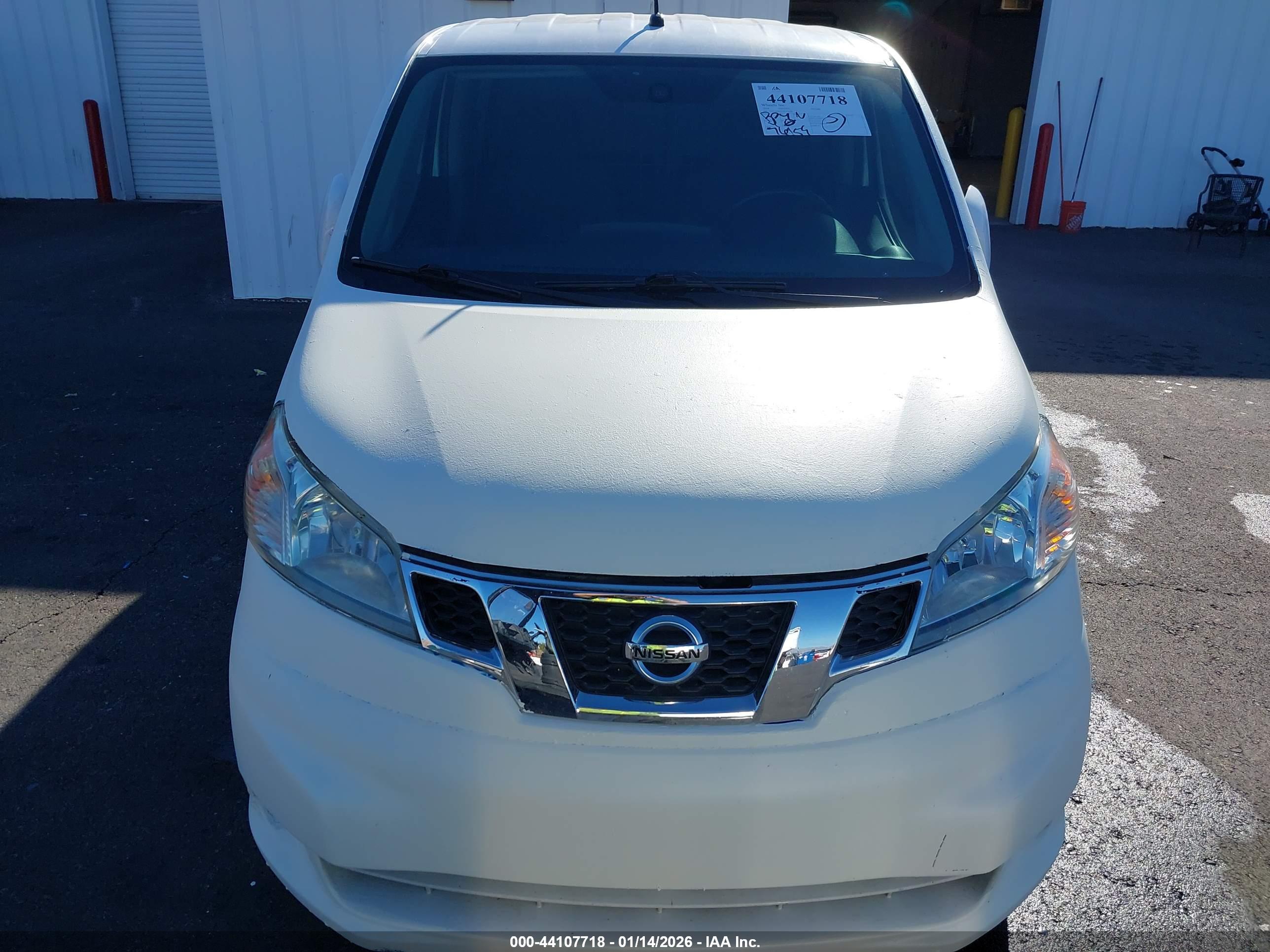 NISSAN NV200 image 6