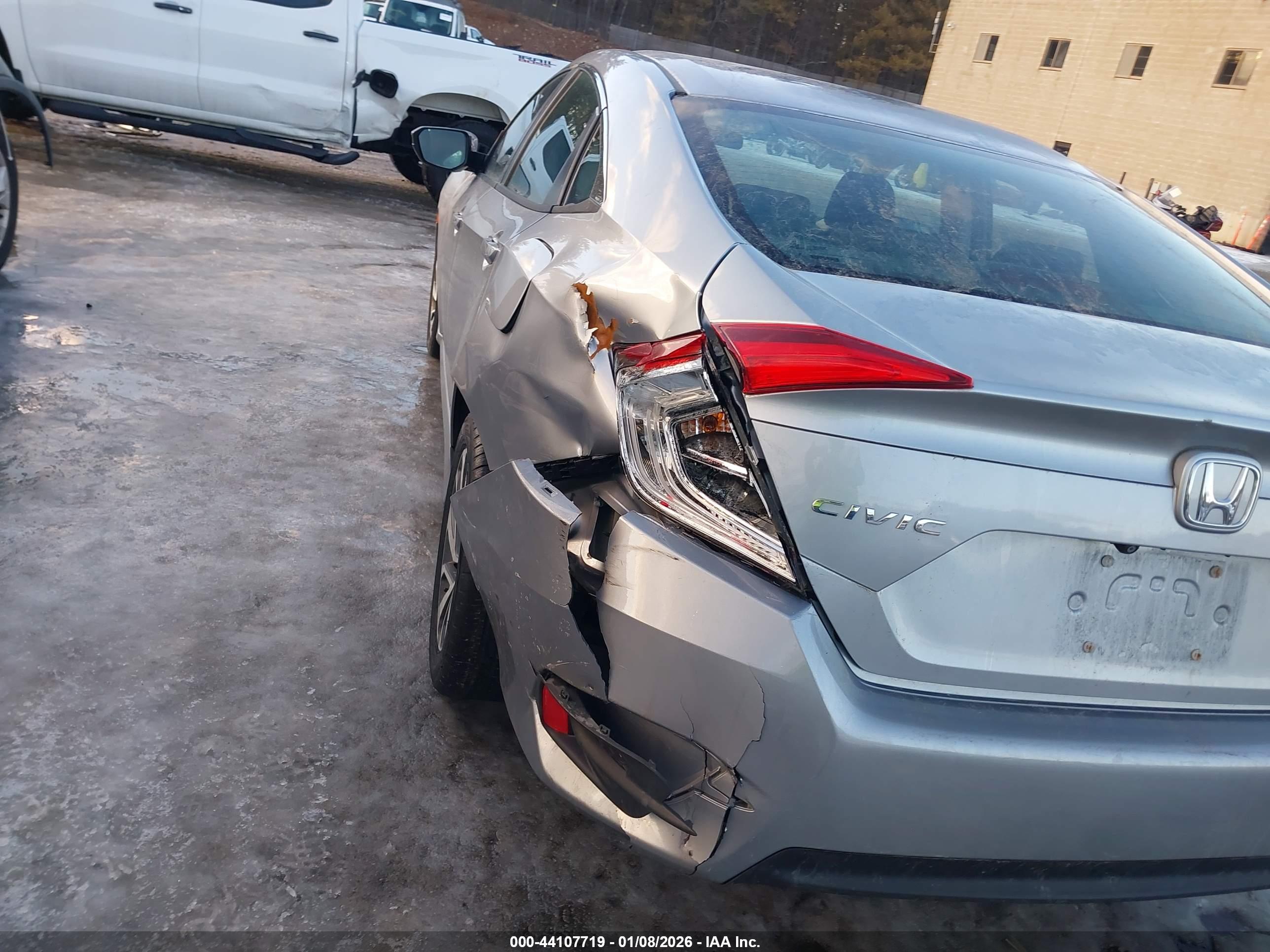 HONDA CIVIC image 6