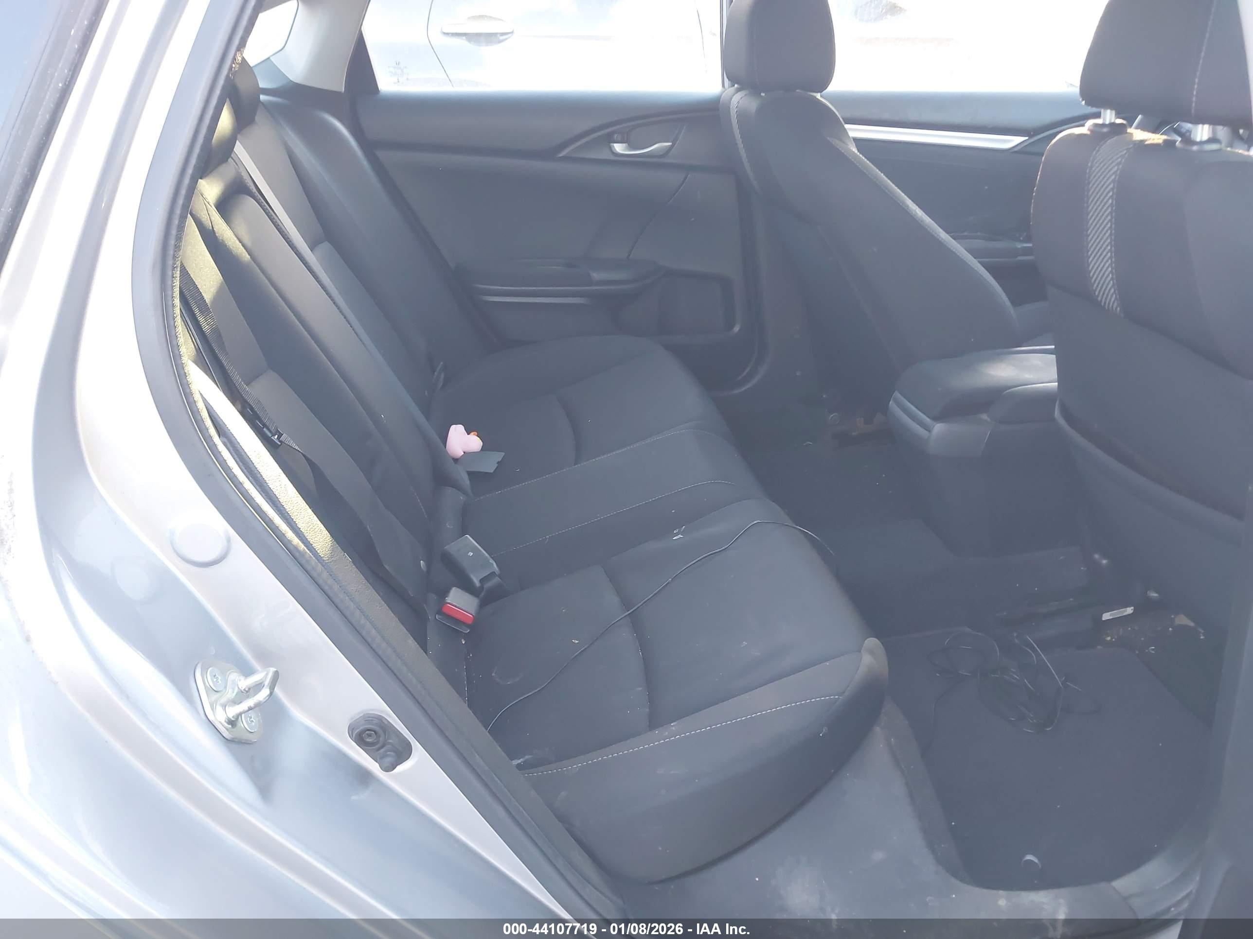 HONDA CIVIC image 8