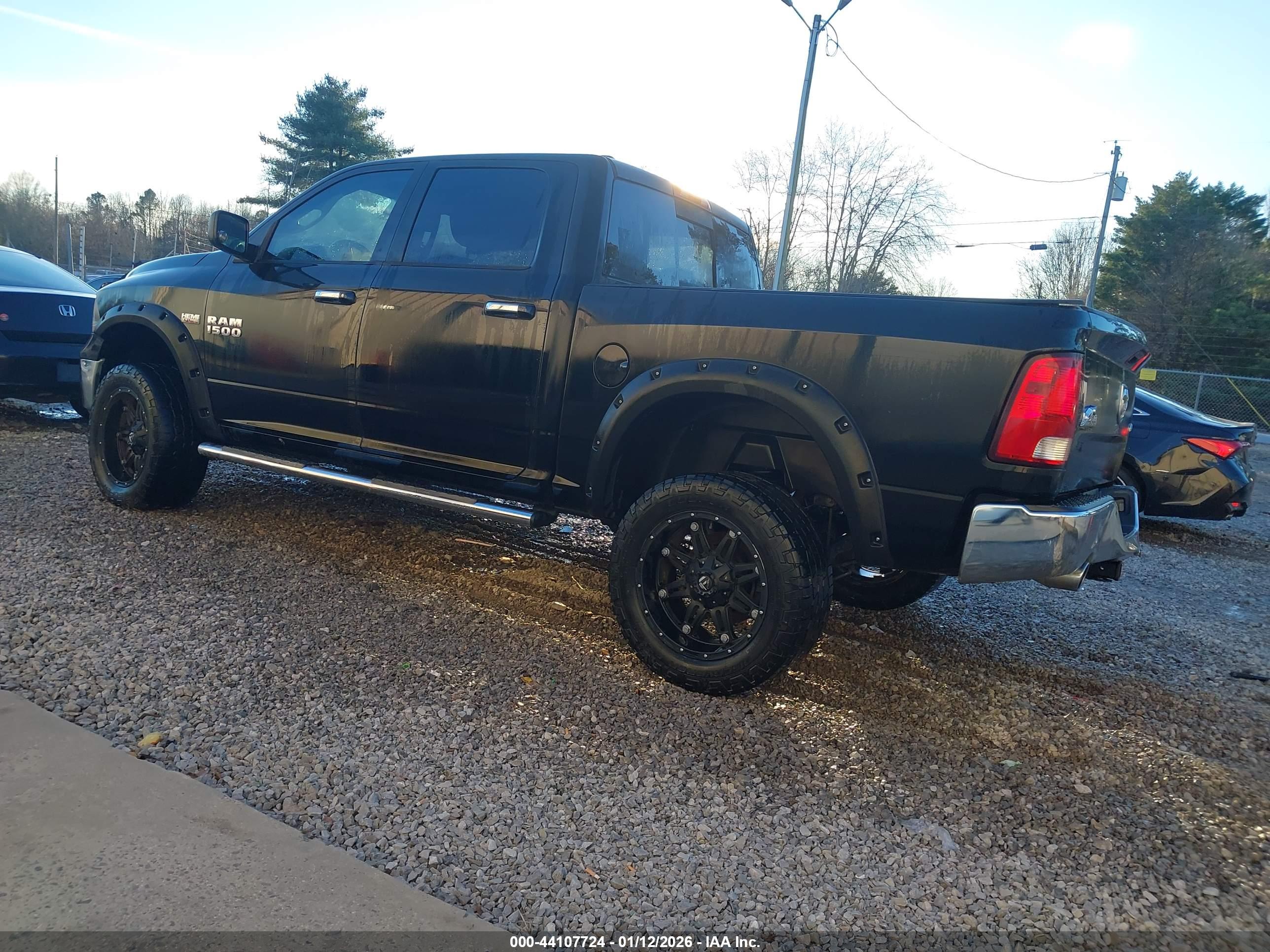 RAM 1500 image 3