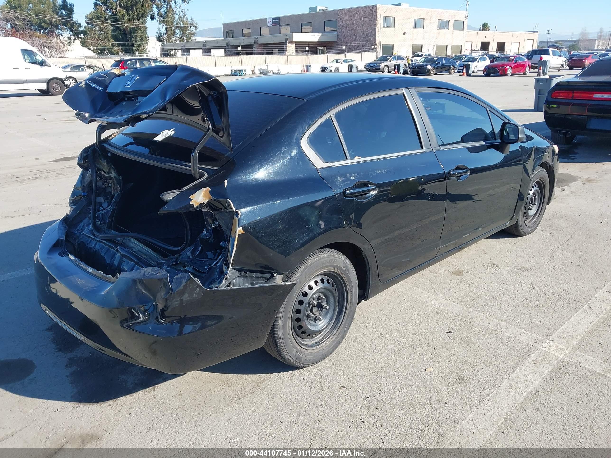 HONDA CIVIC image 4