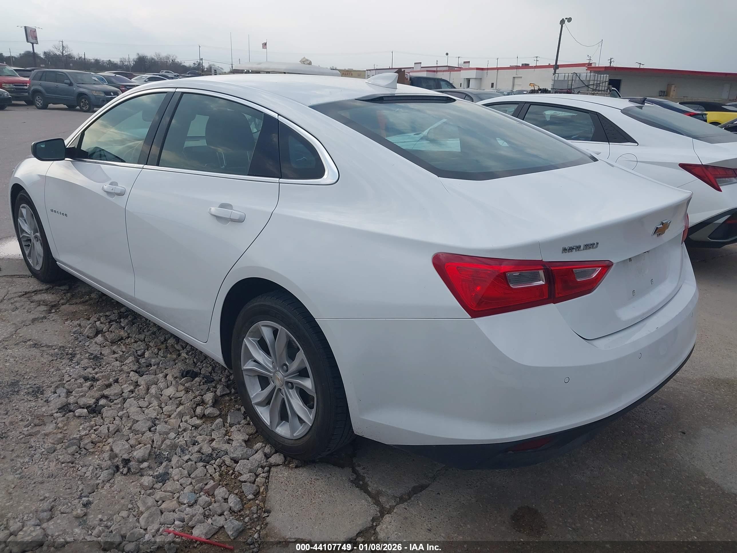 CHEVROLET MALIBU image 3