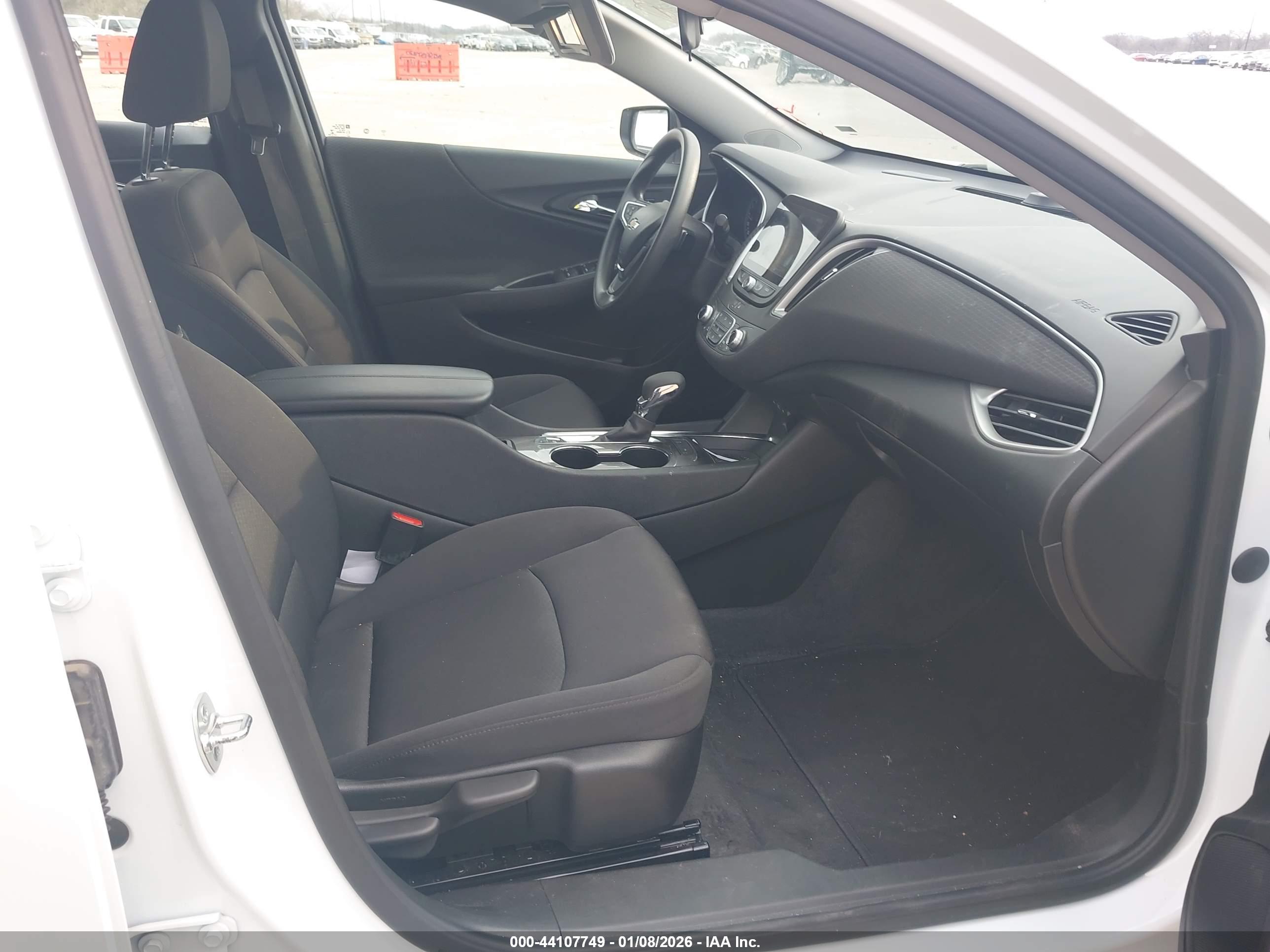 CHEVROLET MALIBU image 5