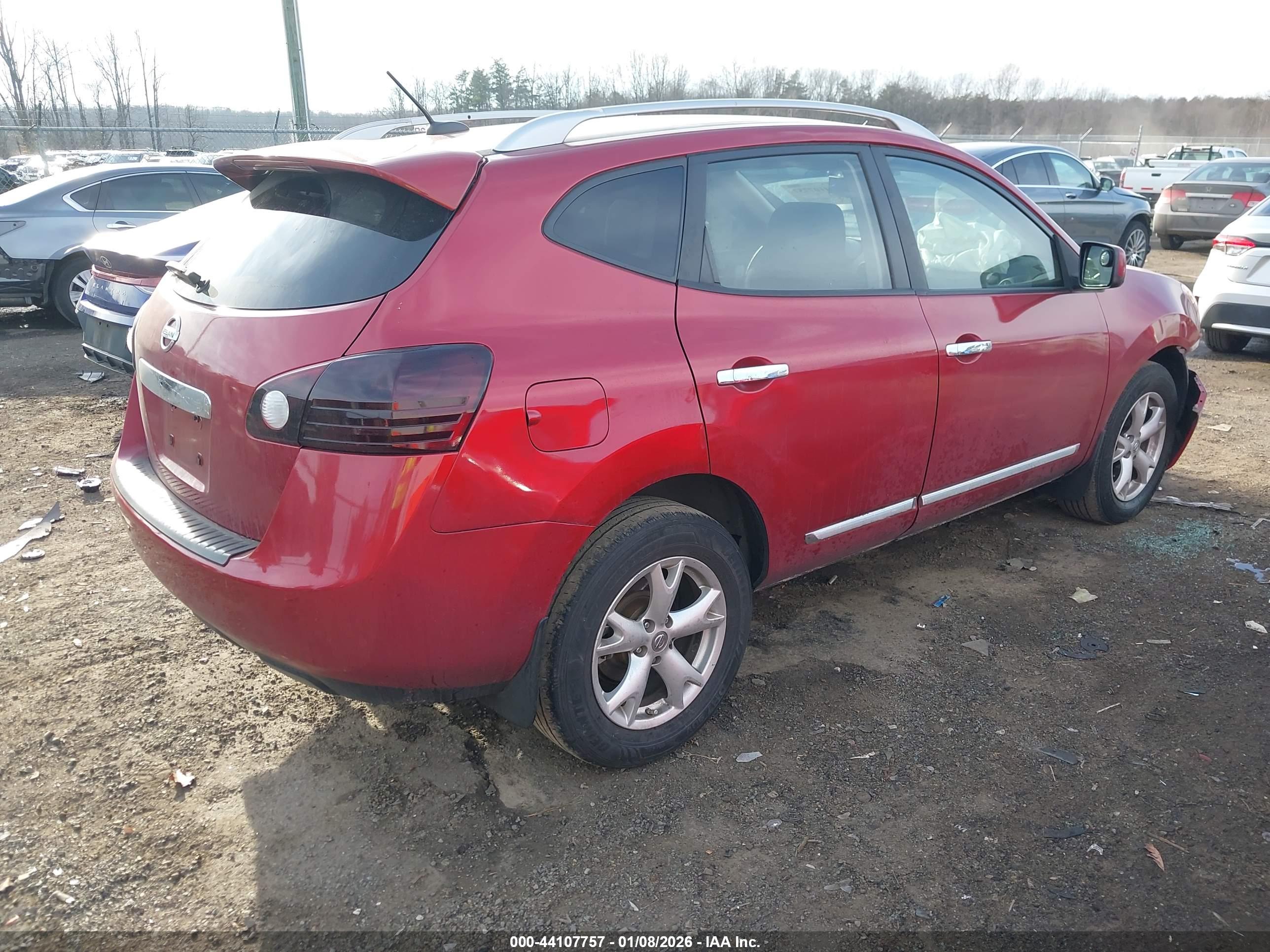 NISSAN ROGUE image 4