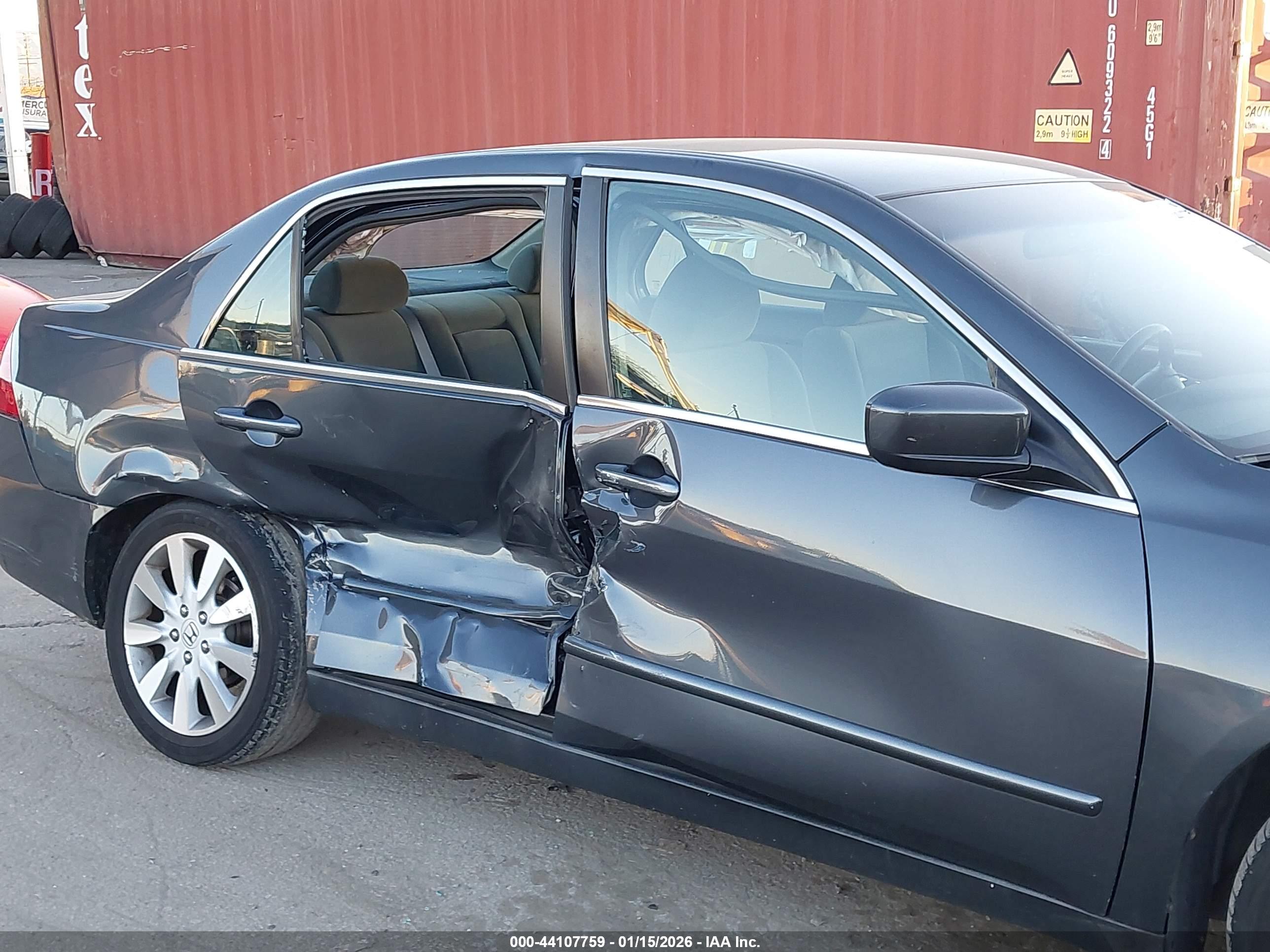 HONDA ACCORD image 6
