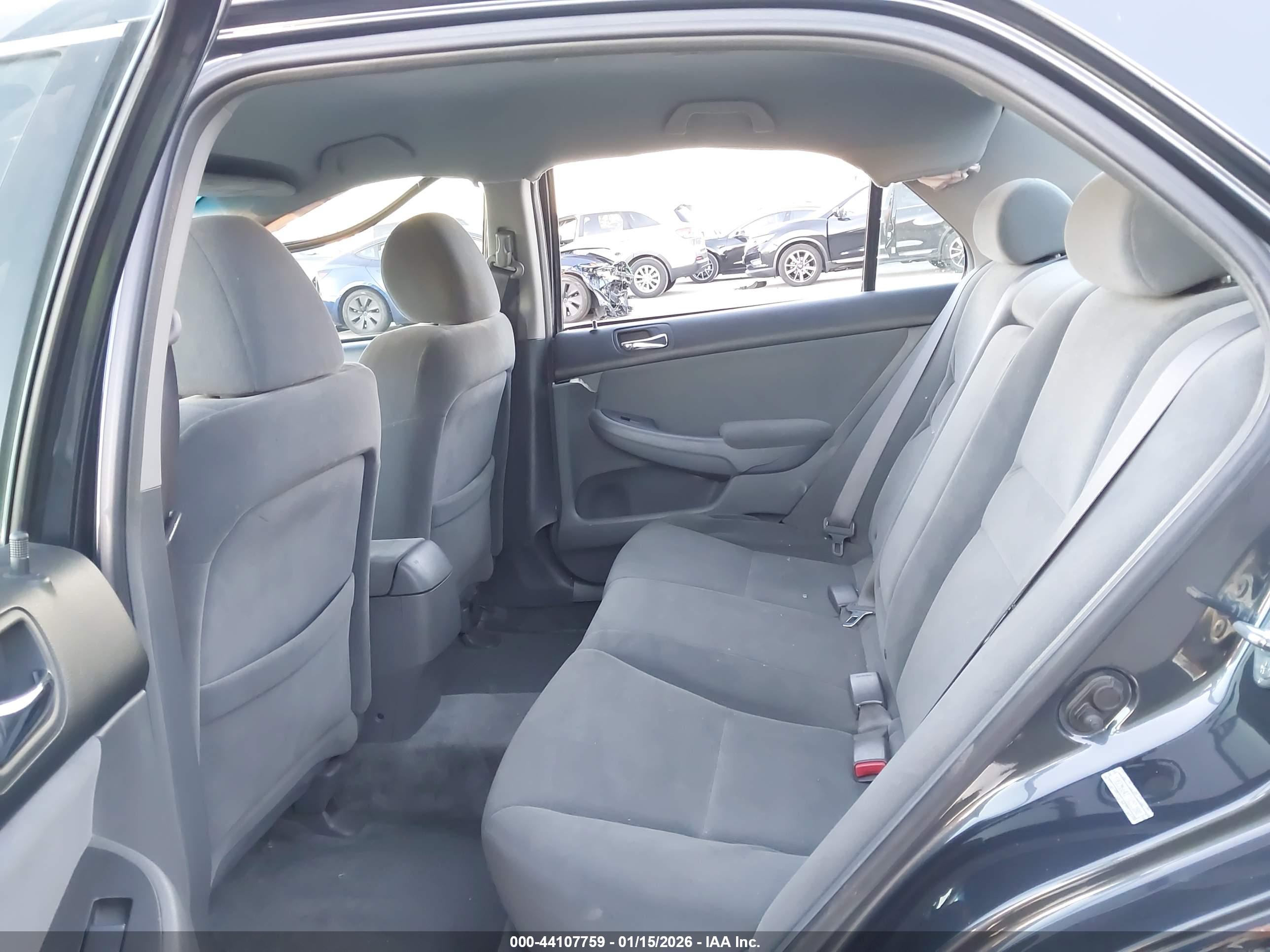 HONDA ACCORD image 8