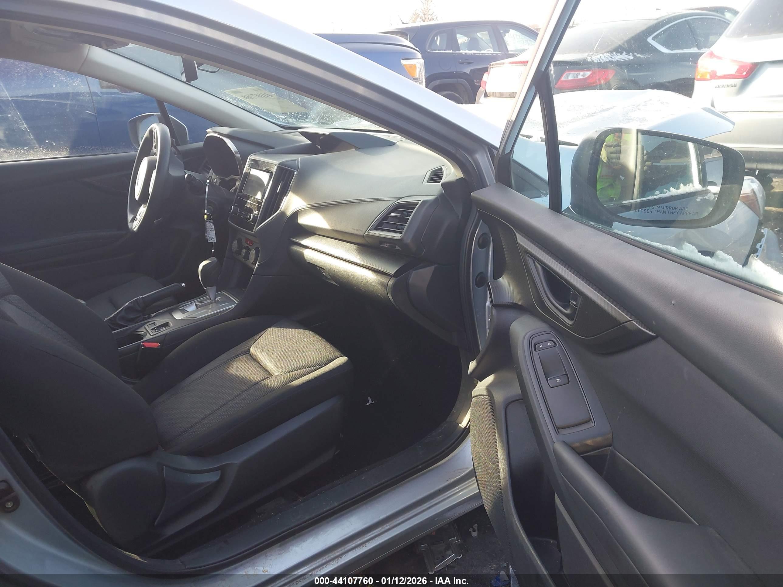 SUBARU IMPREZA image 5