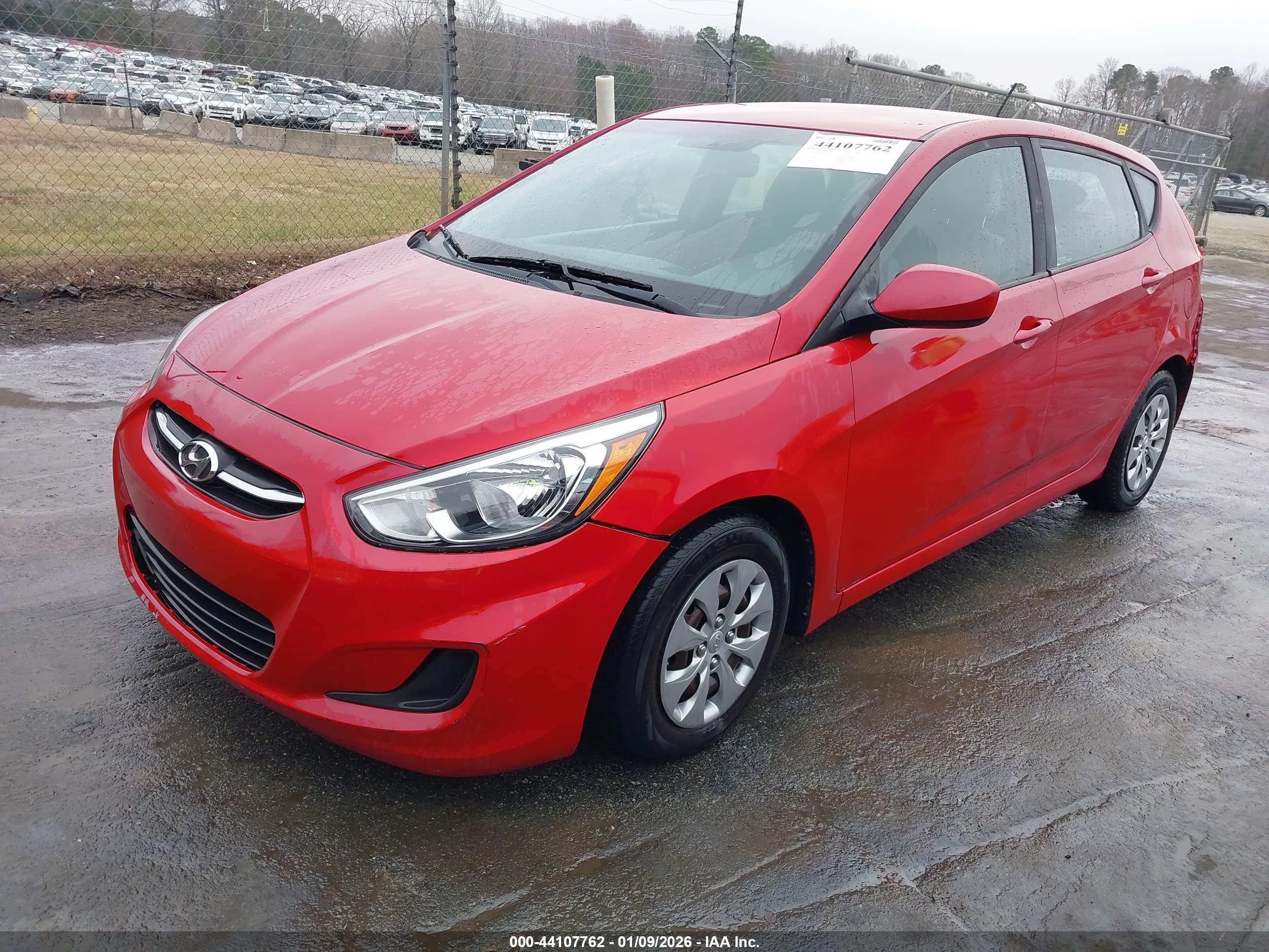 HYUNDAI ACCENT image 2