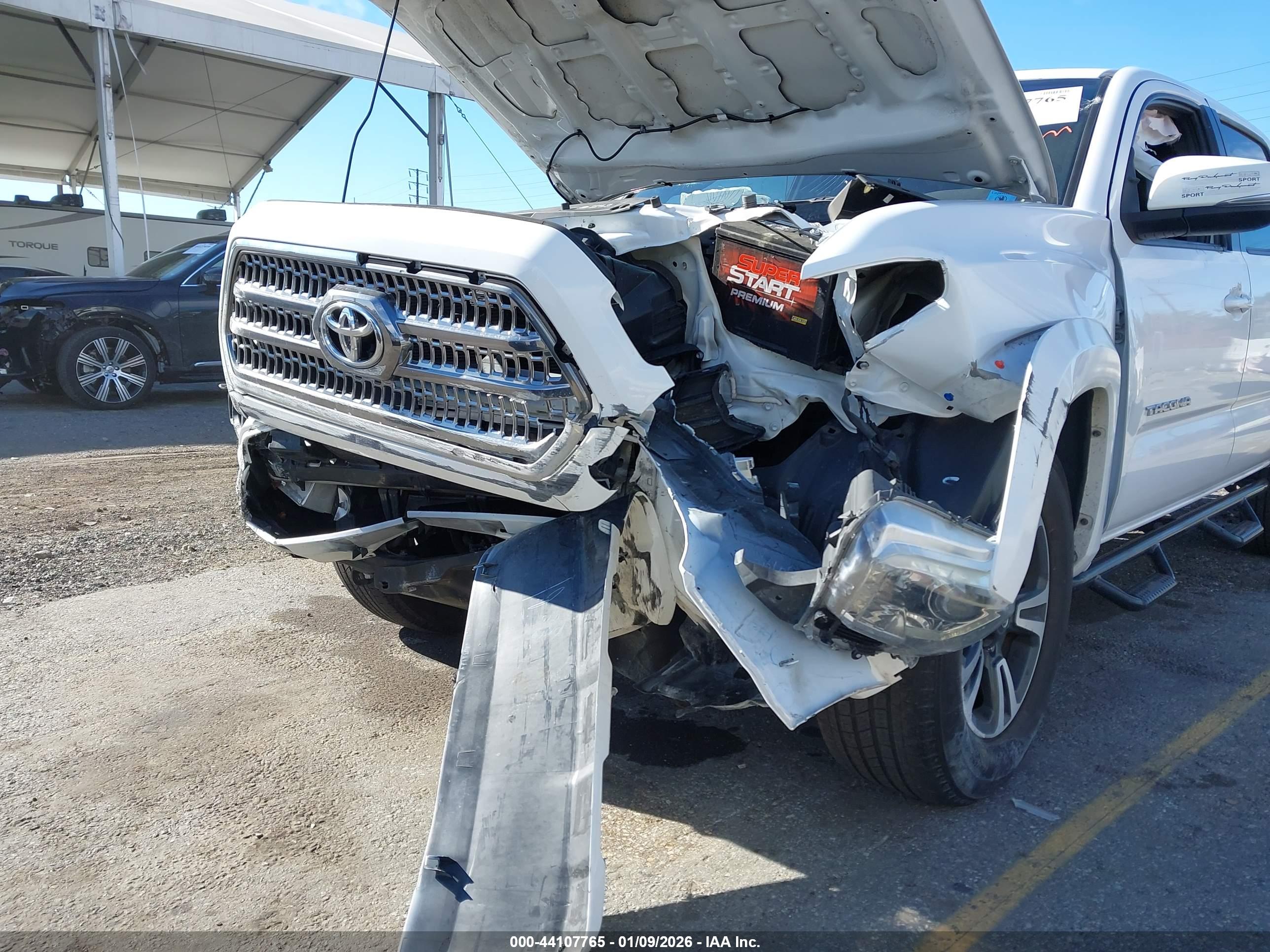 TOYOTA TACOMA image 6