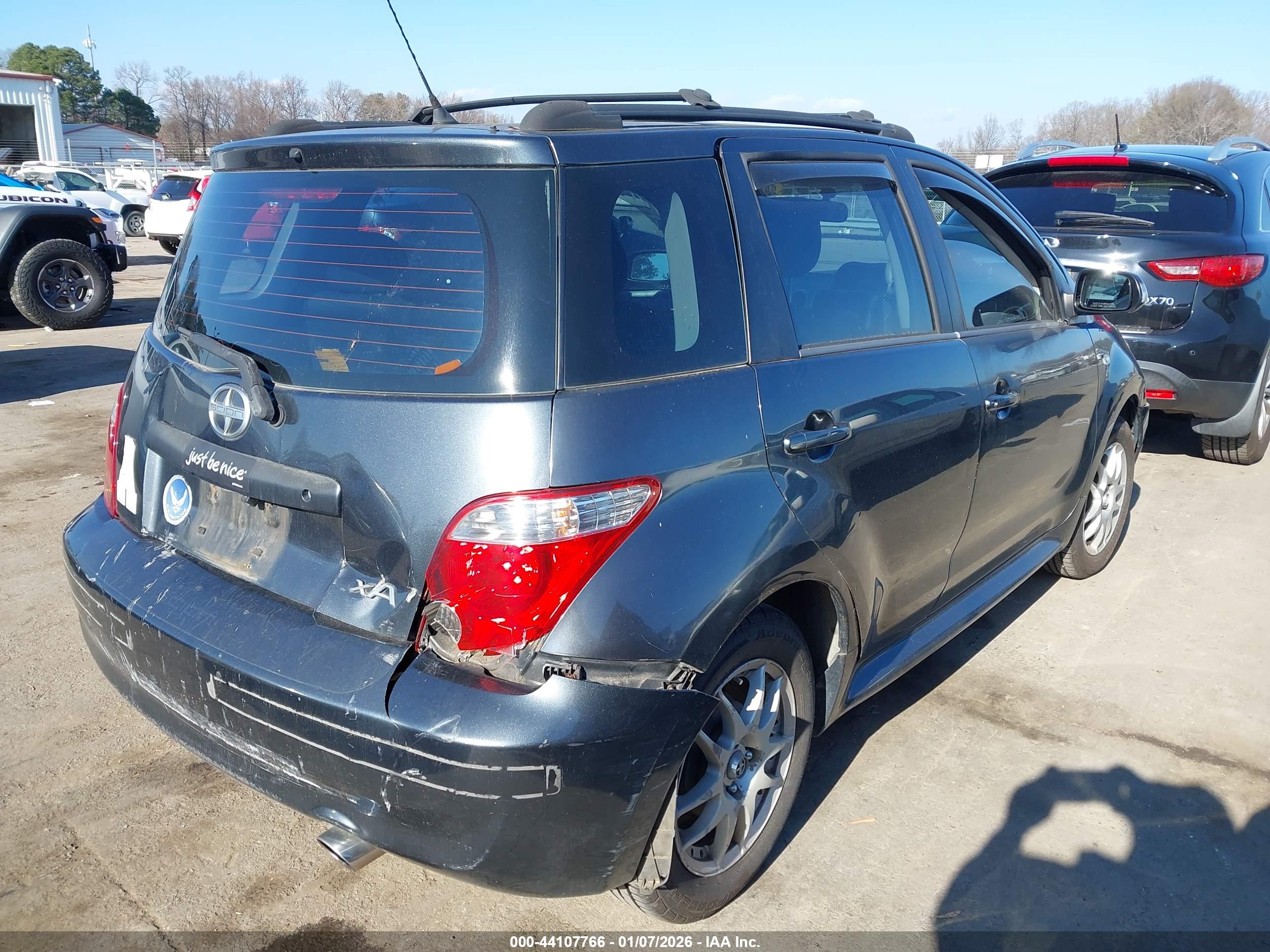 SCION XA image 4