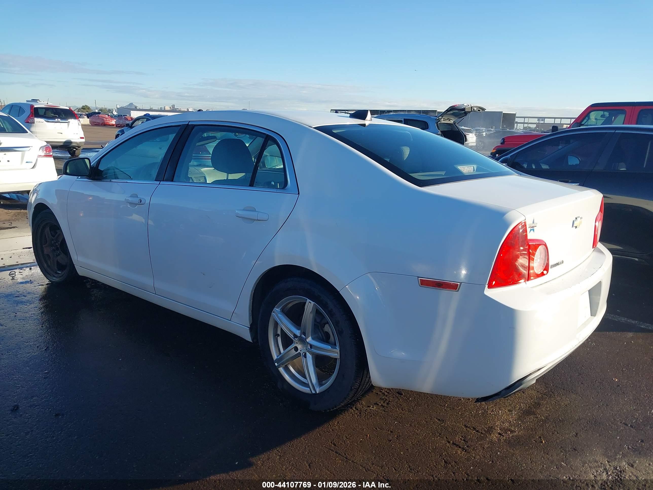 CHEVROLET MALIBU image 3