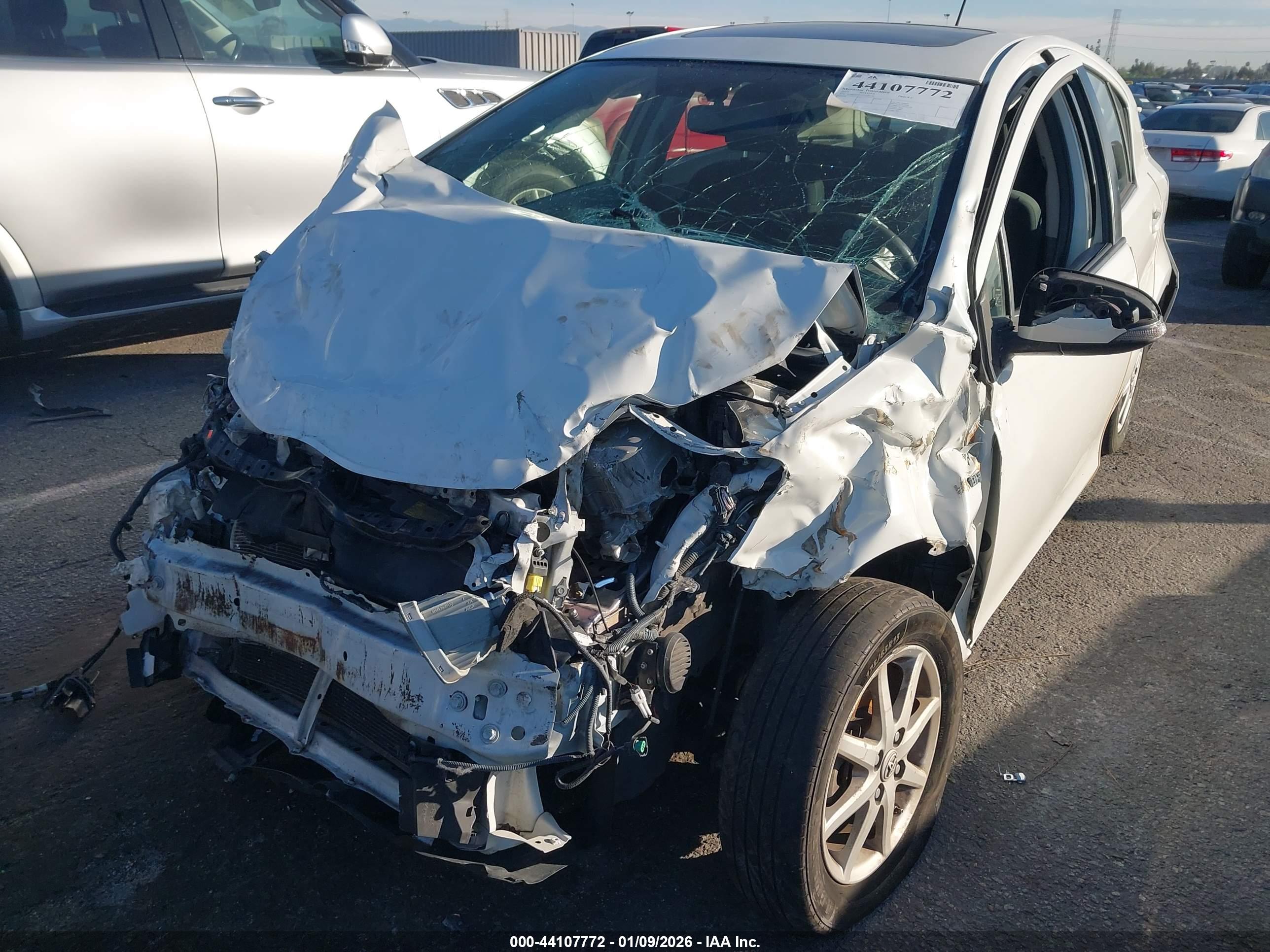 TOYOTA PRIUS image 6