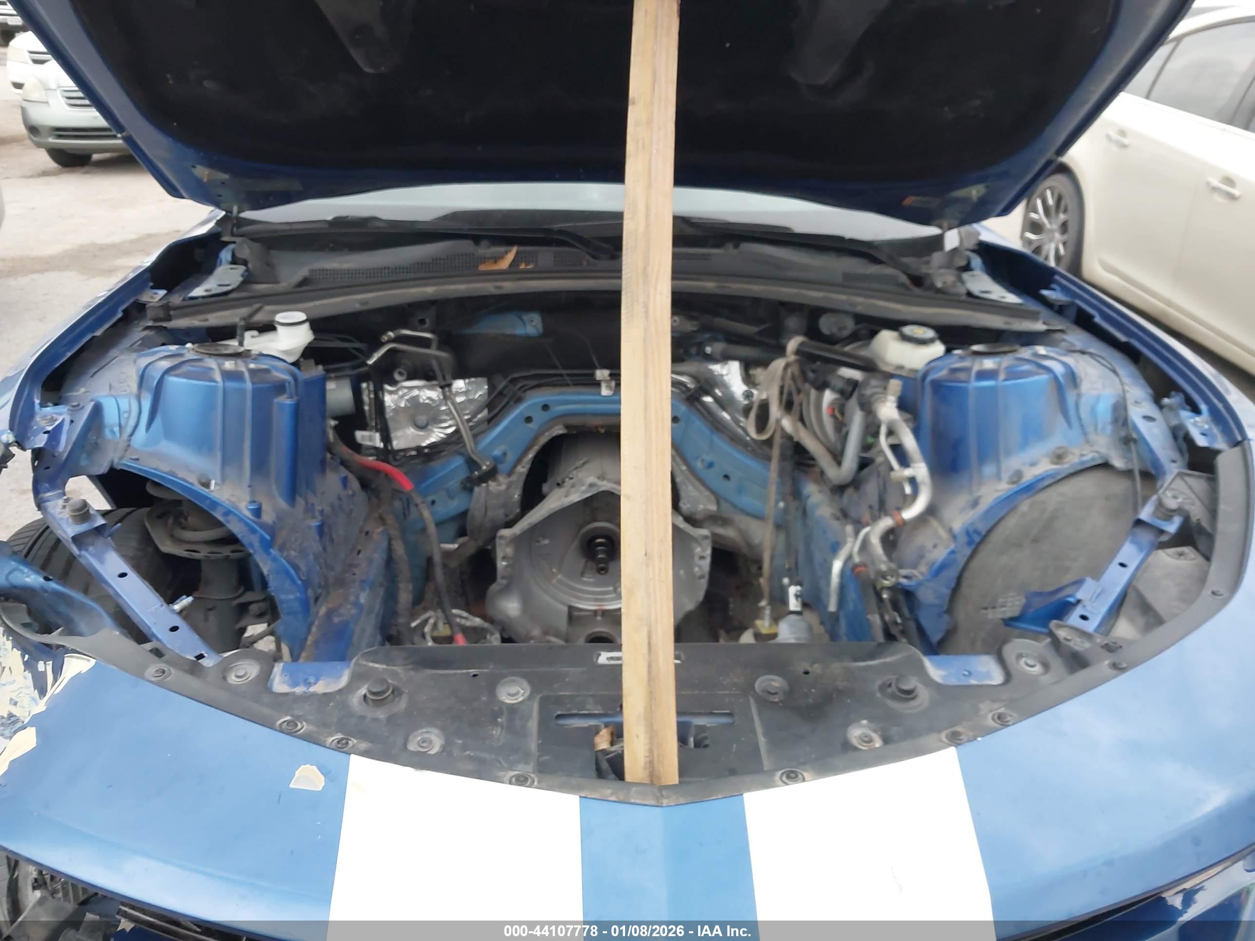 CHEVROLET CAMARO image 10