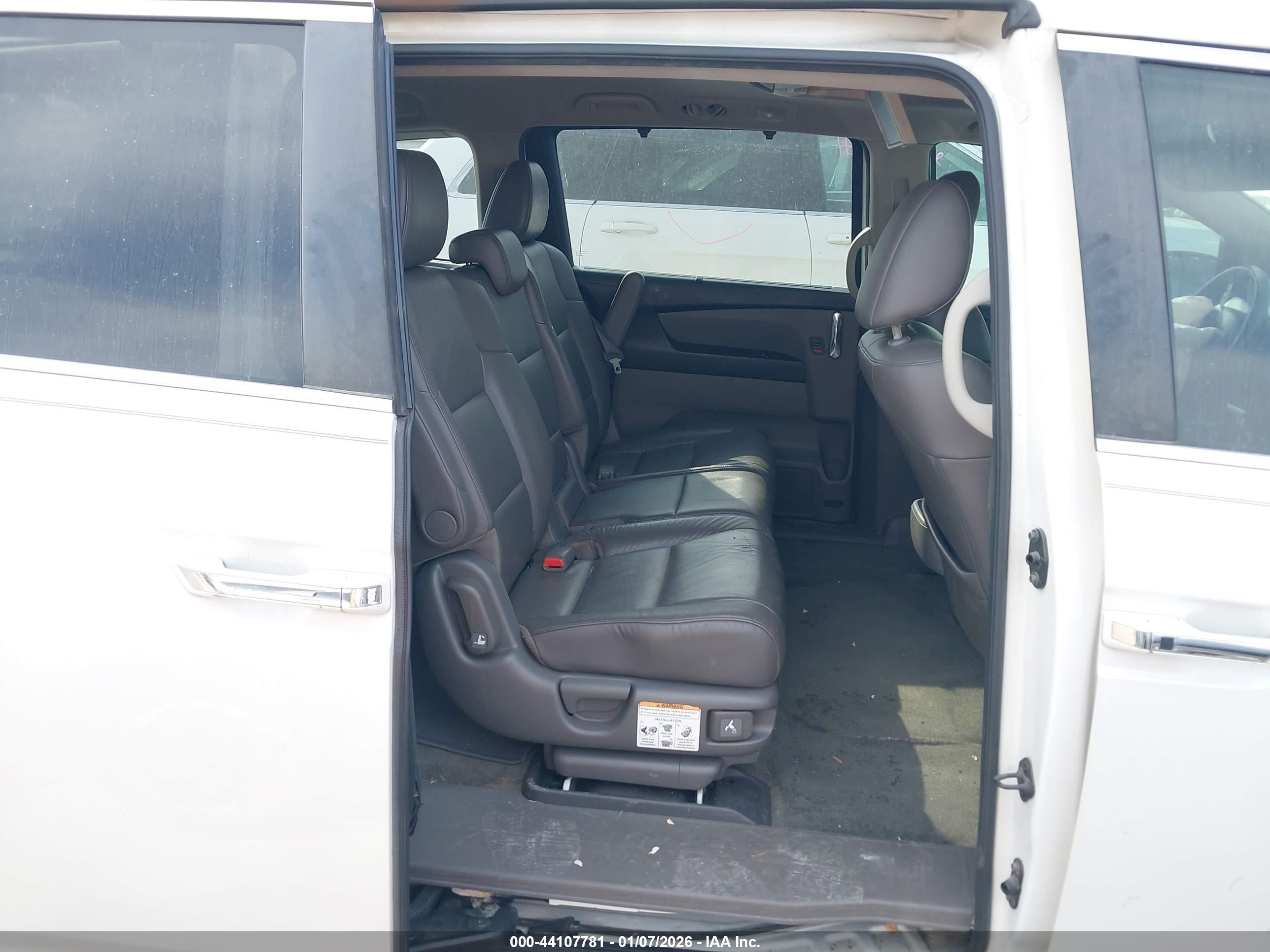 HONDA ODYSSEY image 8
