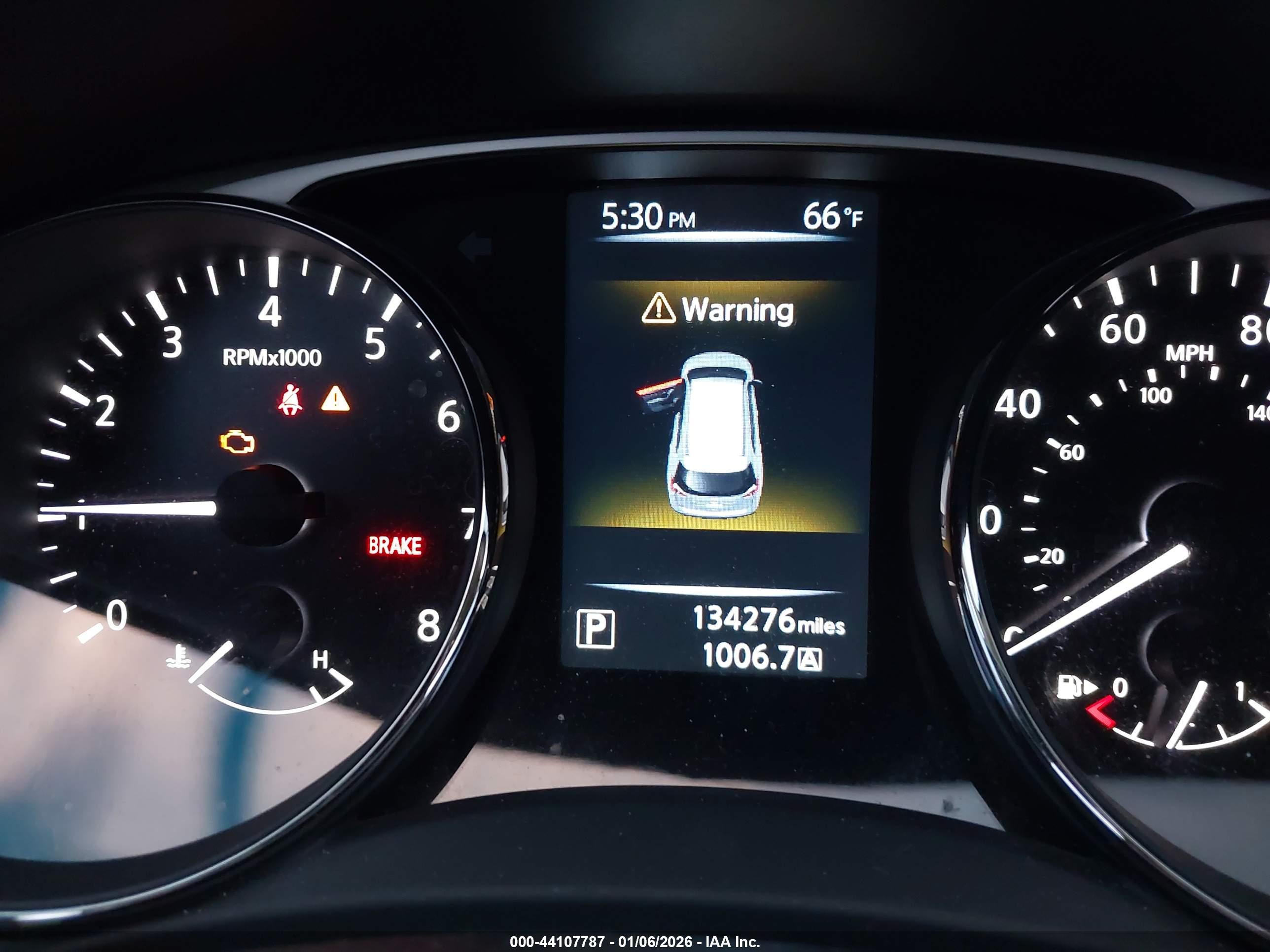 NISSAN ROGUE image 7