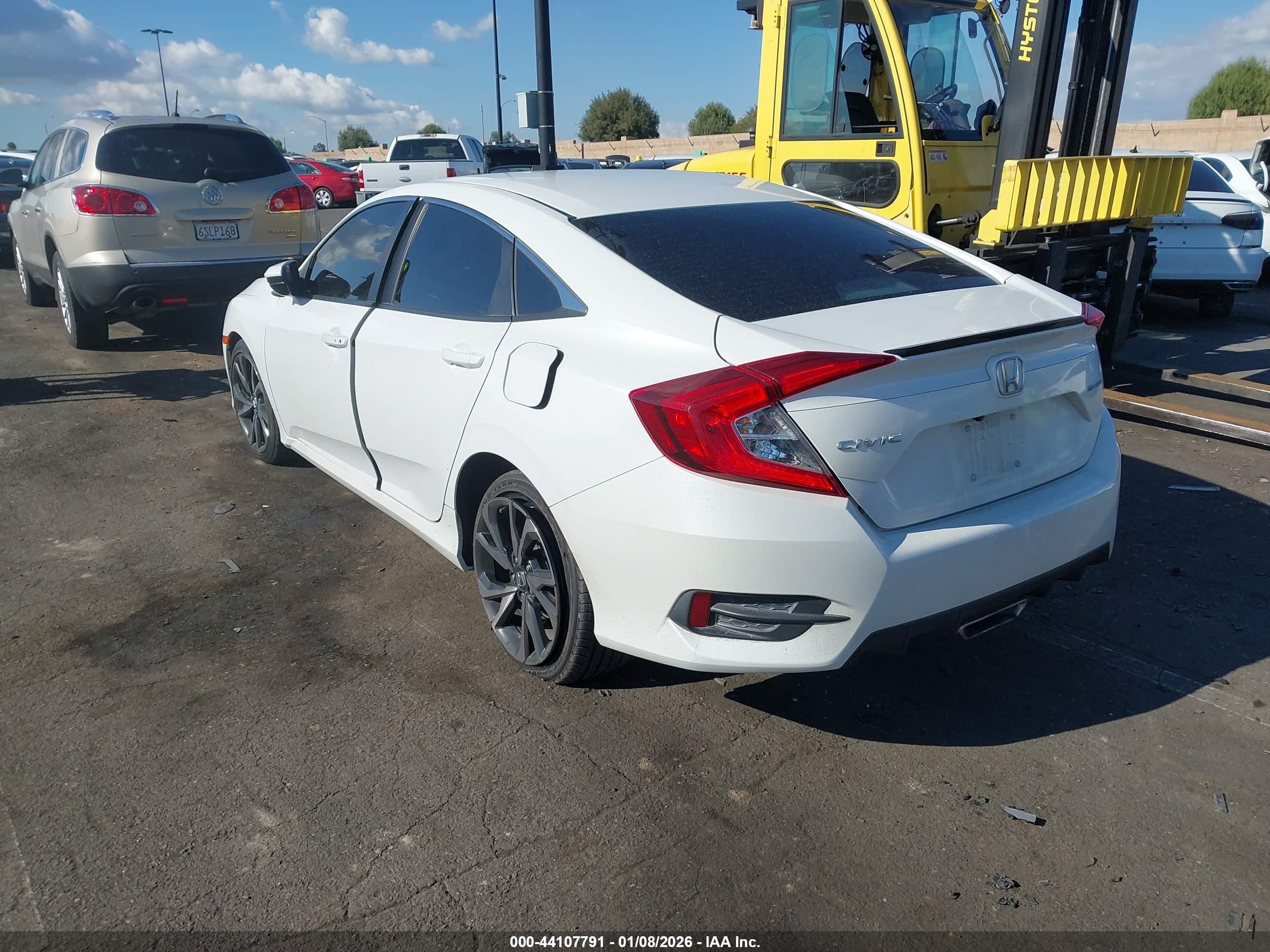 HONDA CIVIC image 3