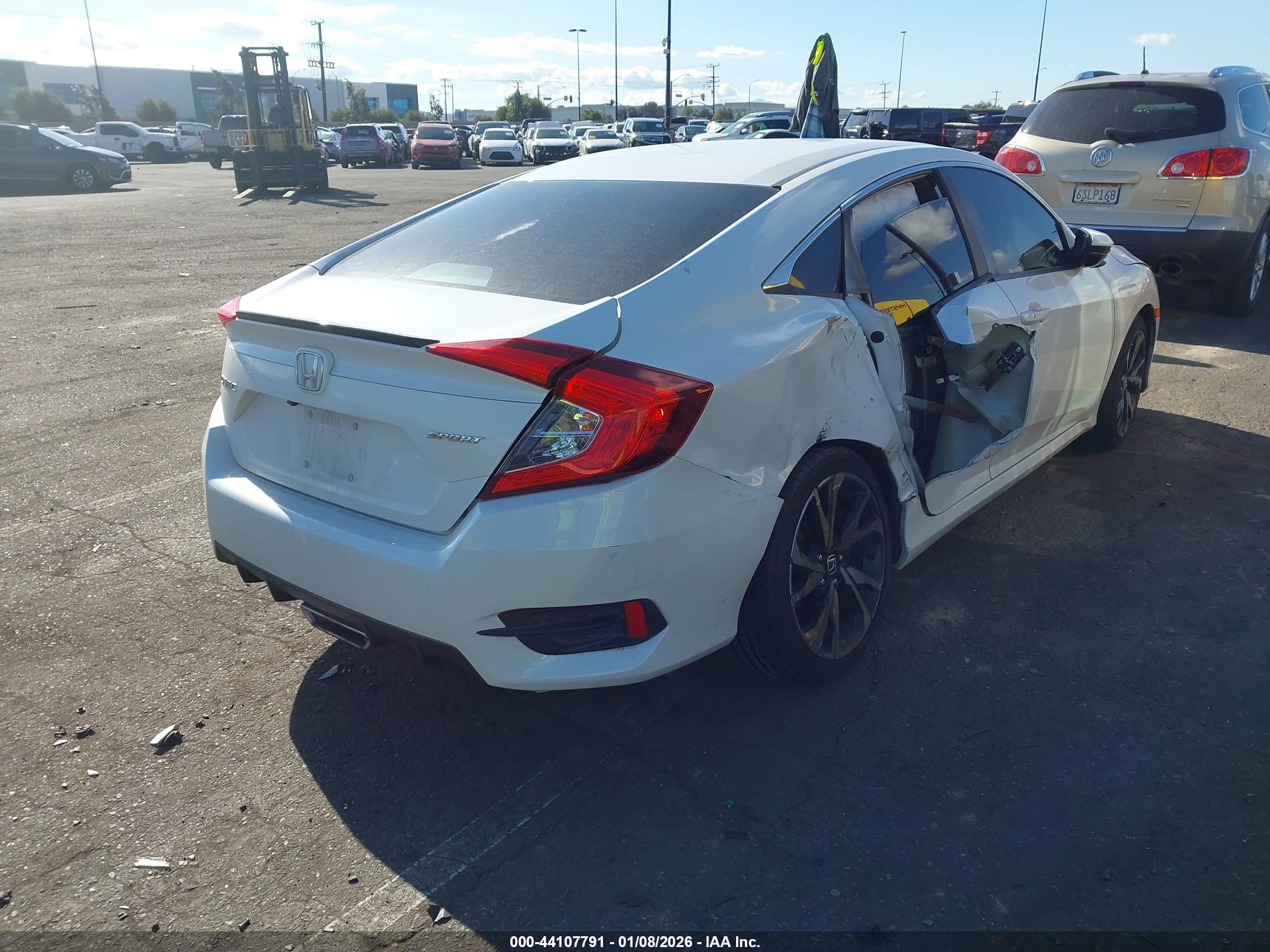 HONDA CIVIC image 4
