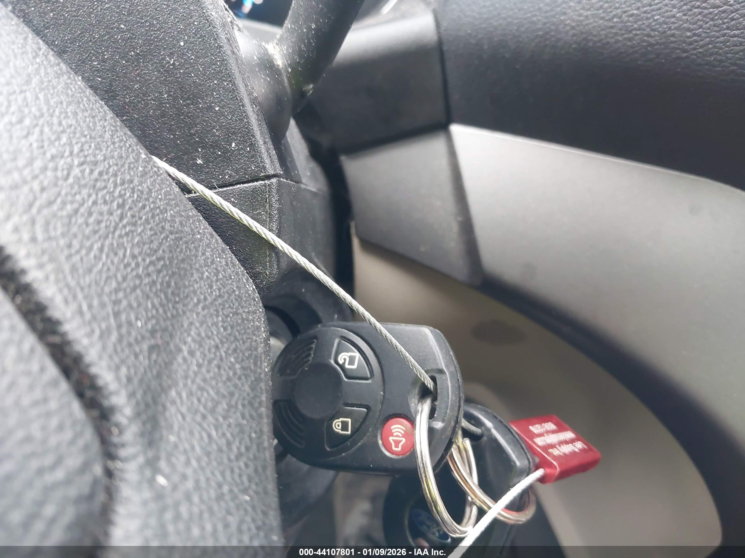 FORD ESCAPE image 11