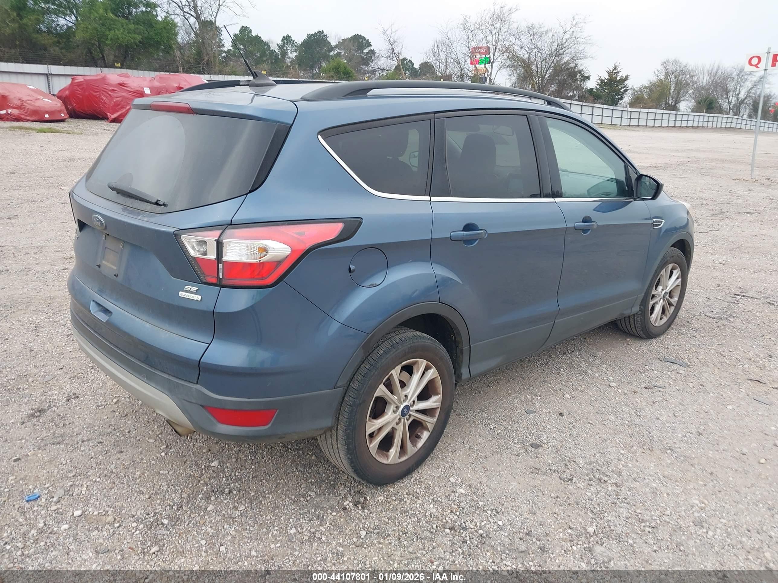 FORD ESCAPE image 4