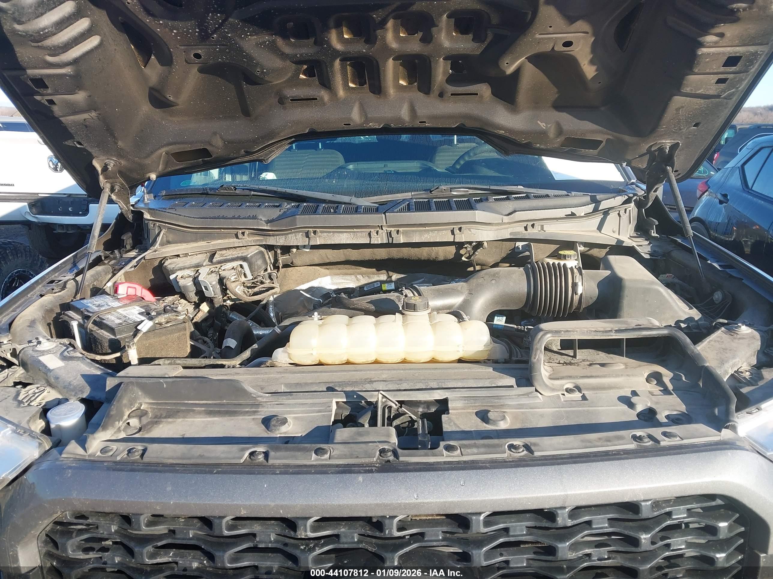 FORD F-150 image 10