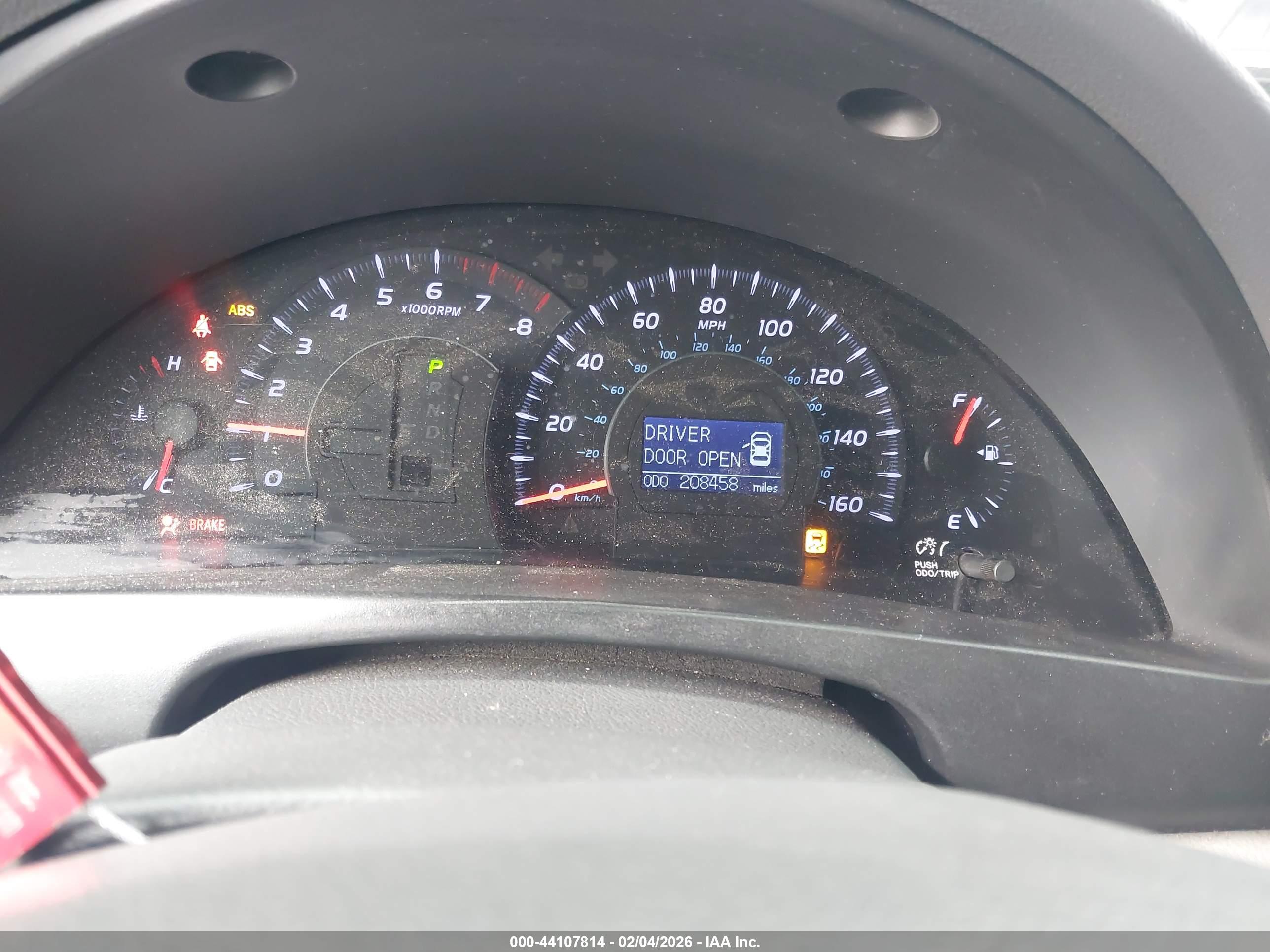 TOYOTA CAMRY image 7