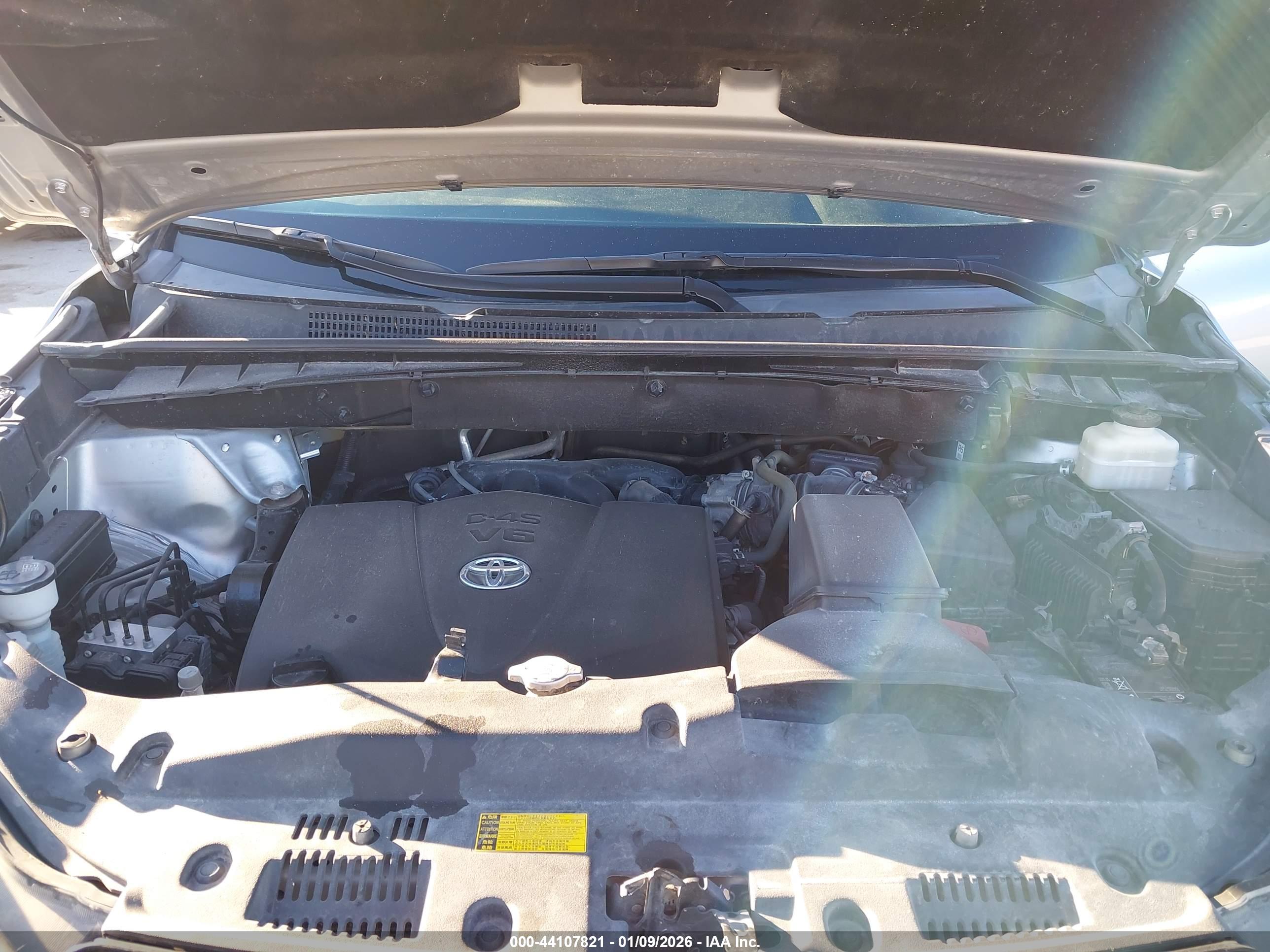 TOYOTA HIGHLANDER image 10