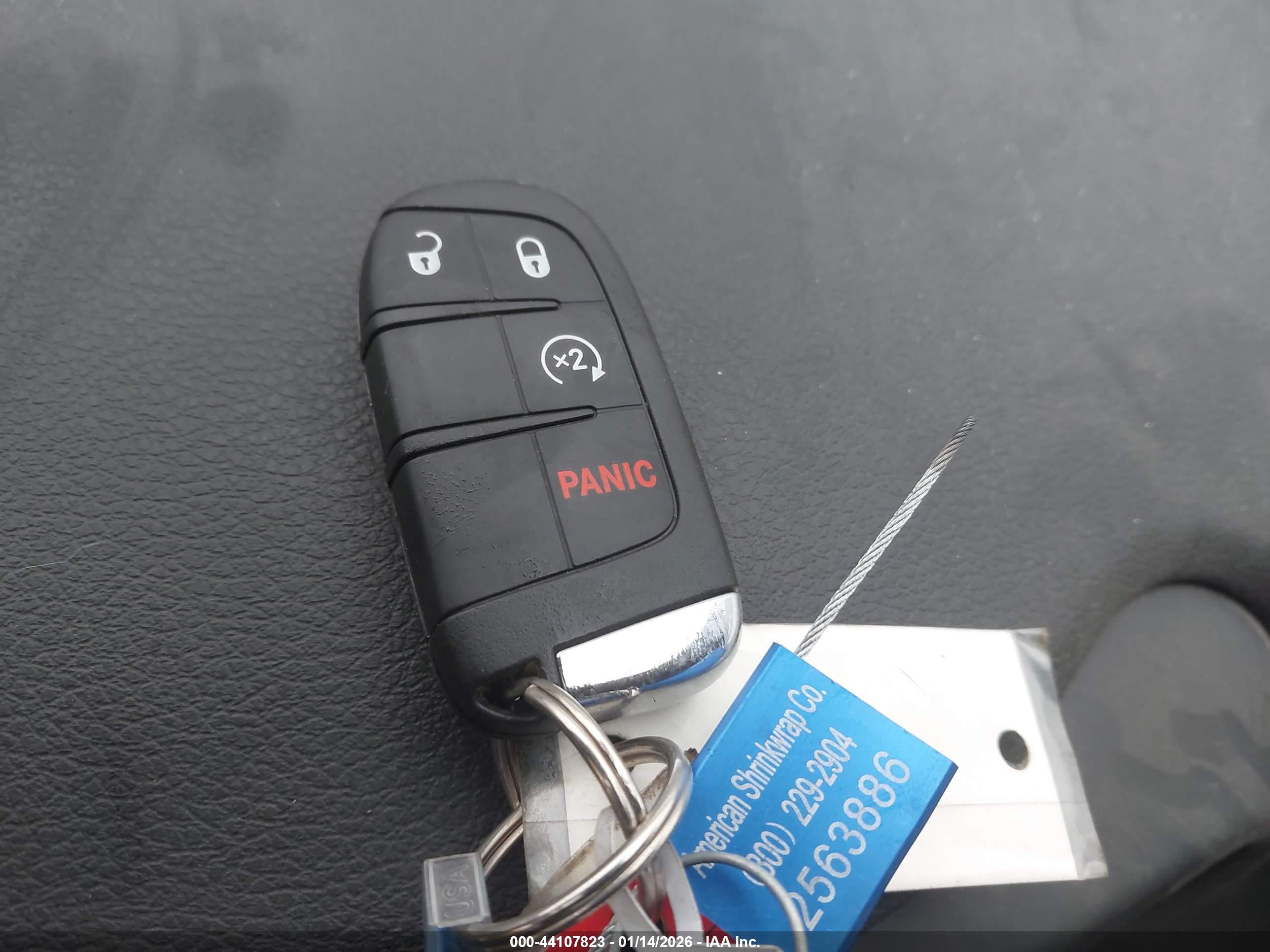 JEEP RENEGADE image 11