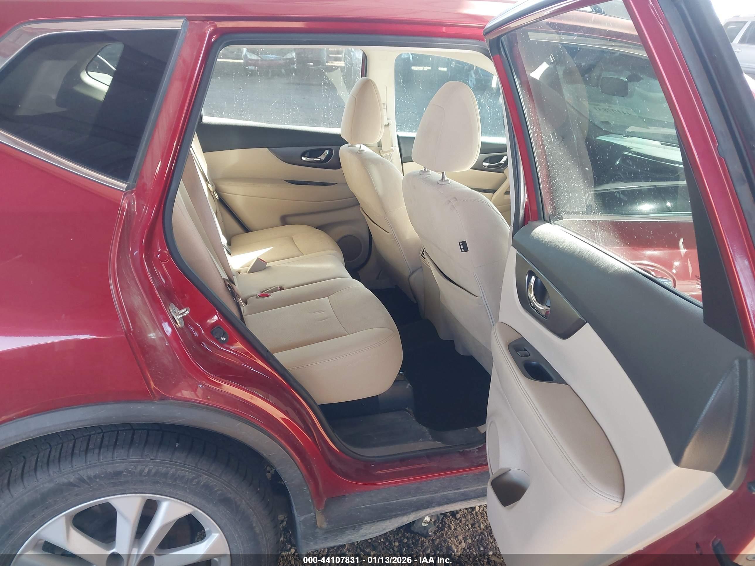 NISSAN ROGUE image 8