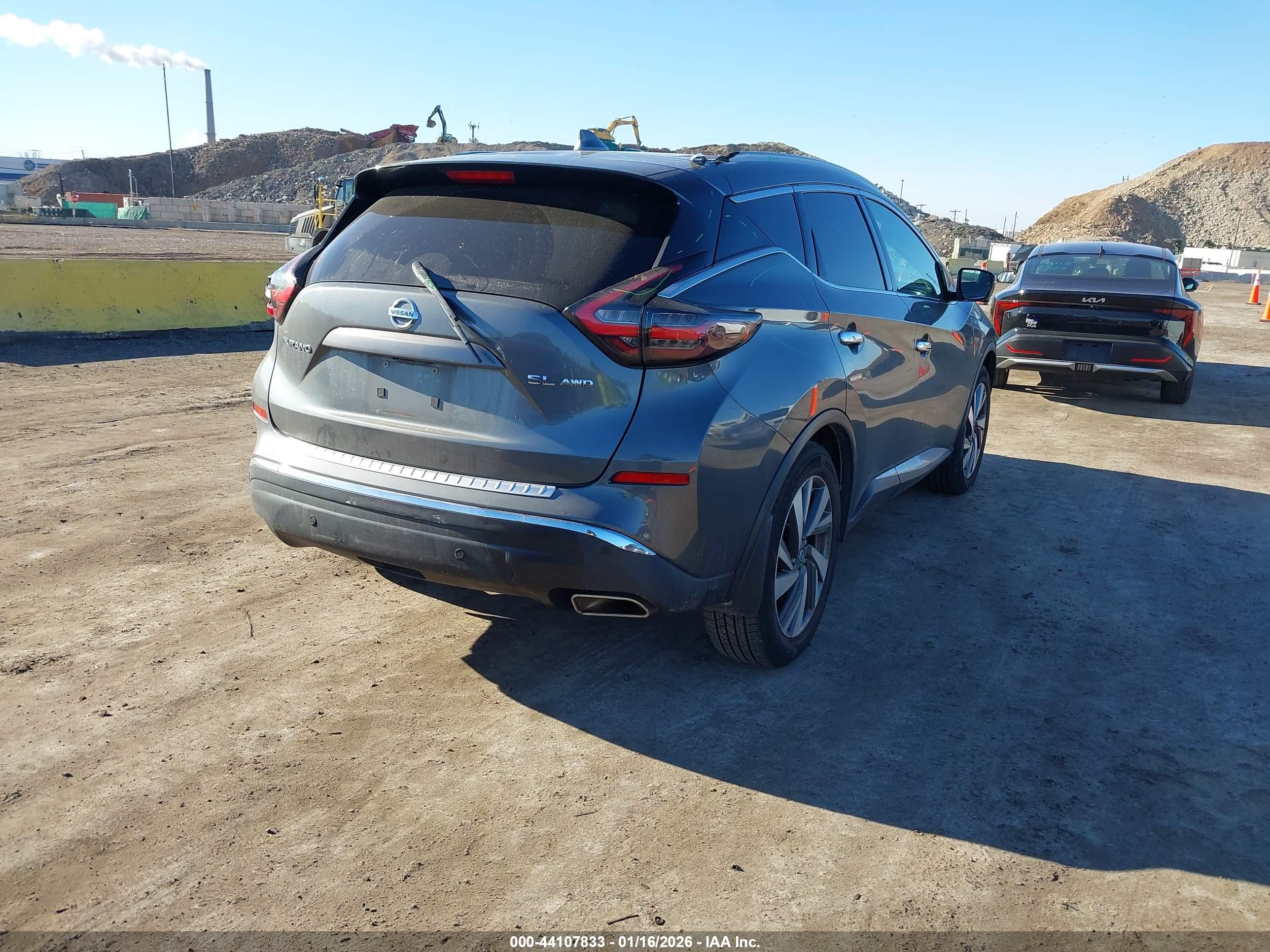 NISSAN MURANO image 4