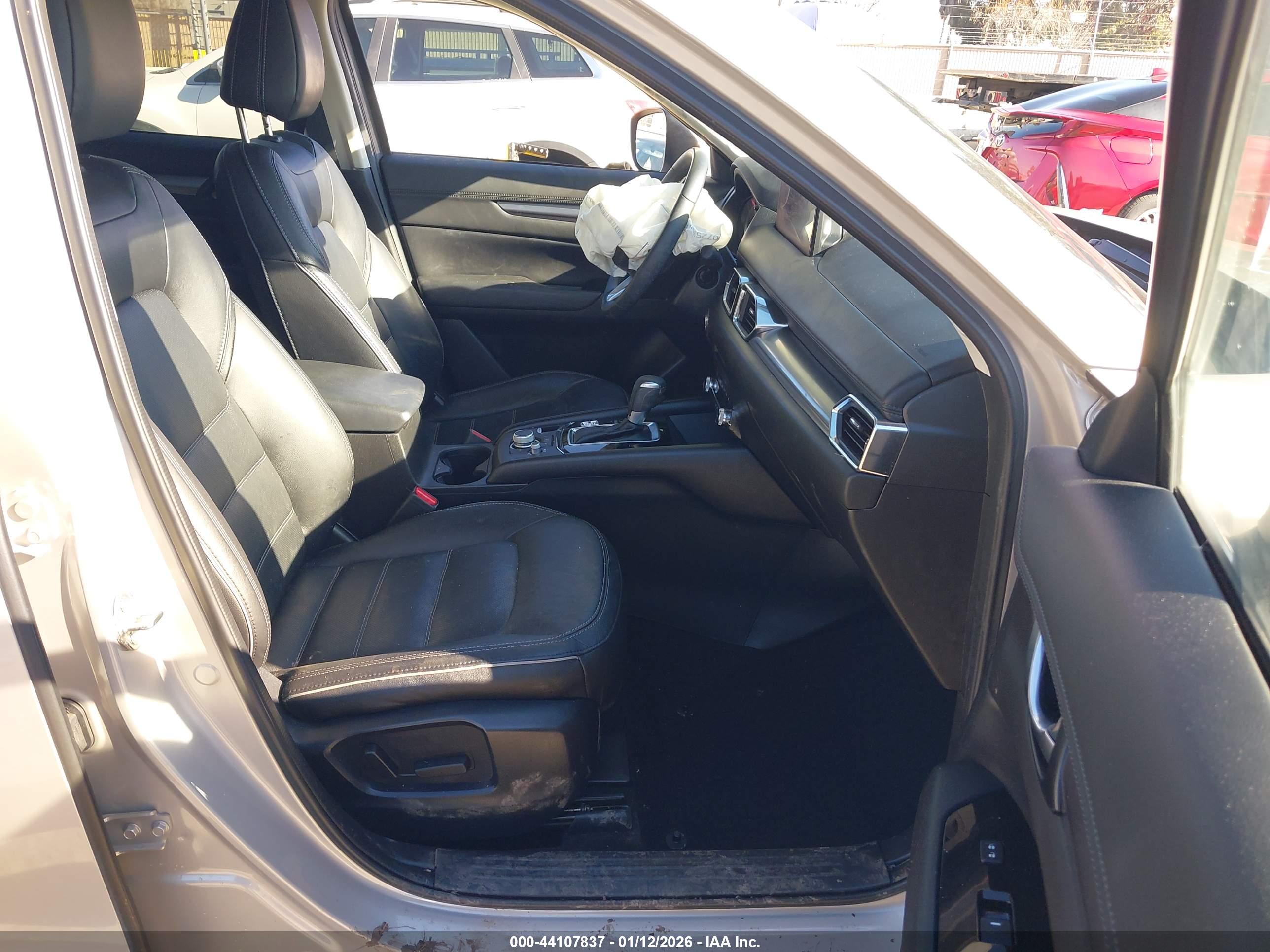 MAZDA CX-5 image 5