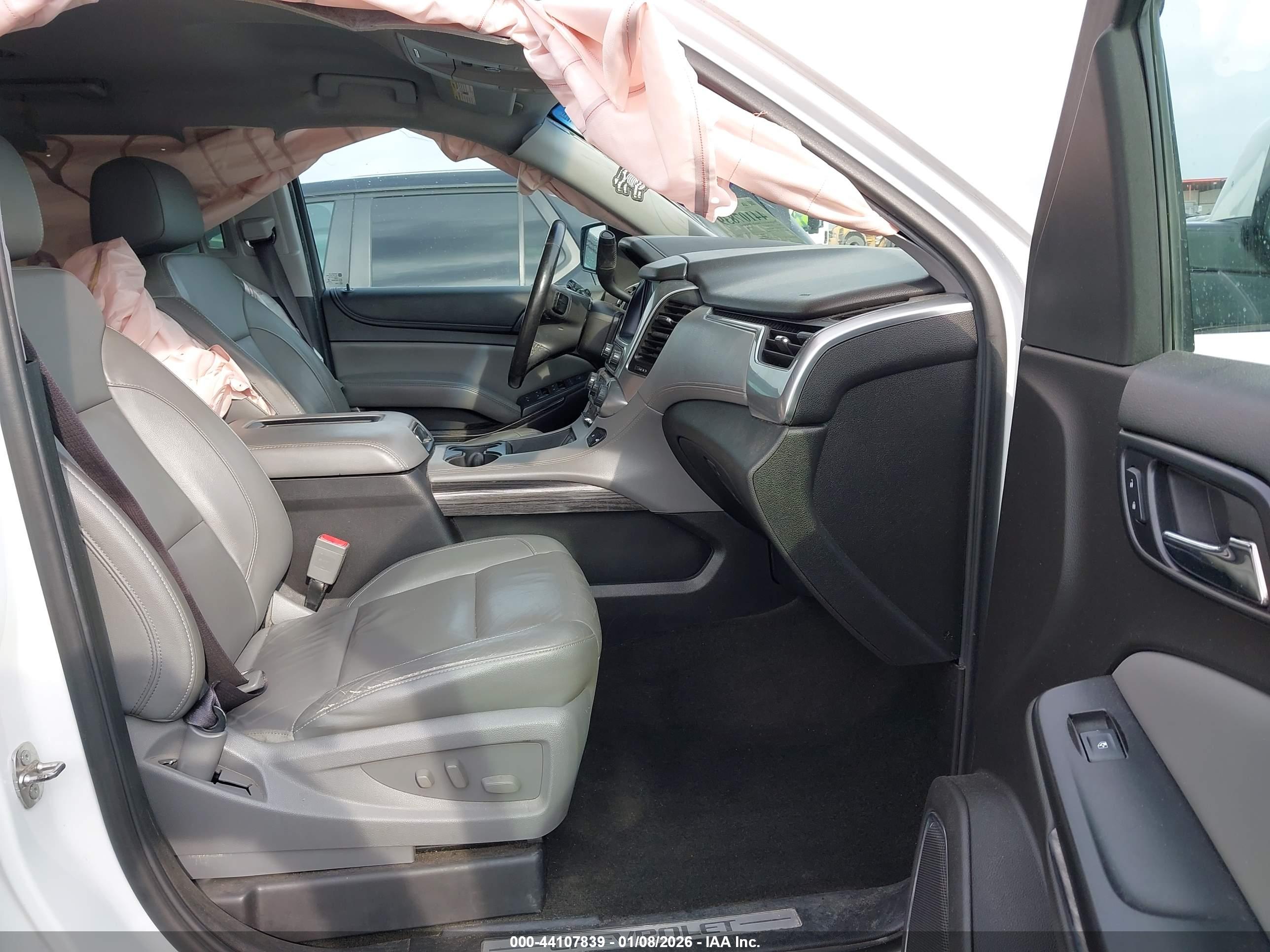 CHEVROLET TAHOE image 5
