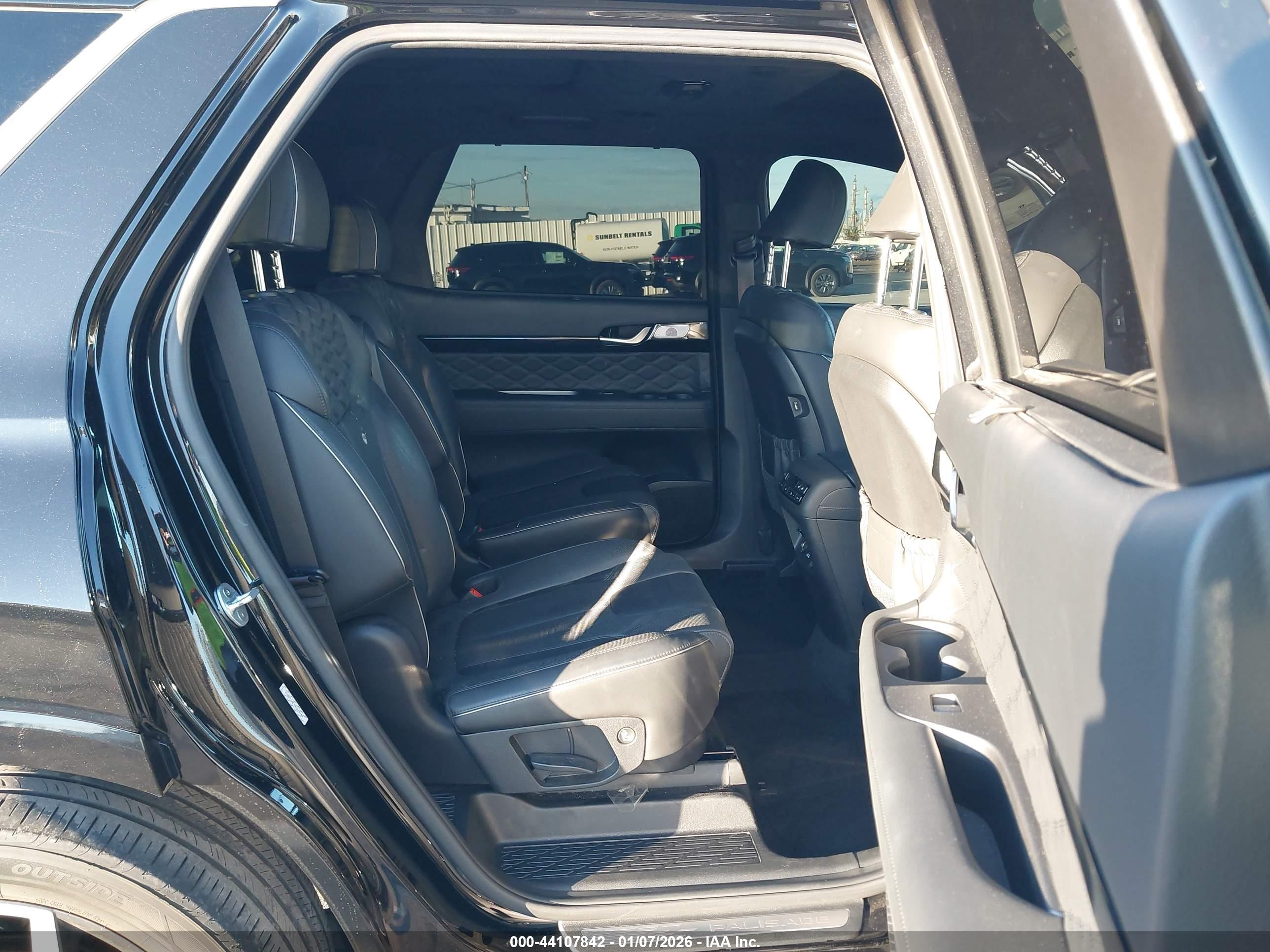 HYUNDAI PALISADE image 8