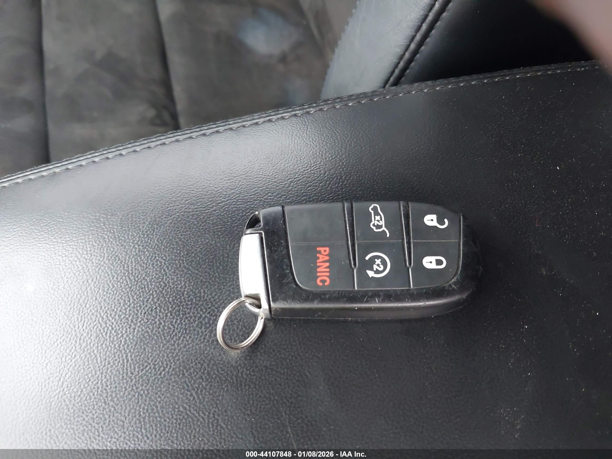 JEEP GRAND image 11