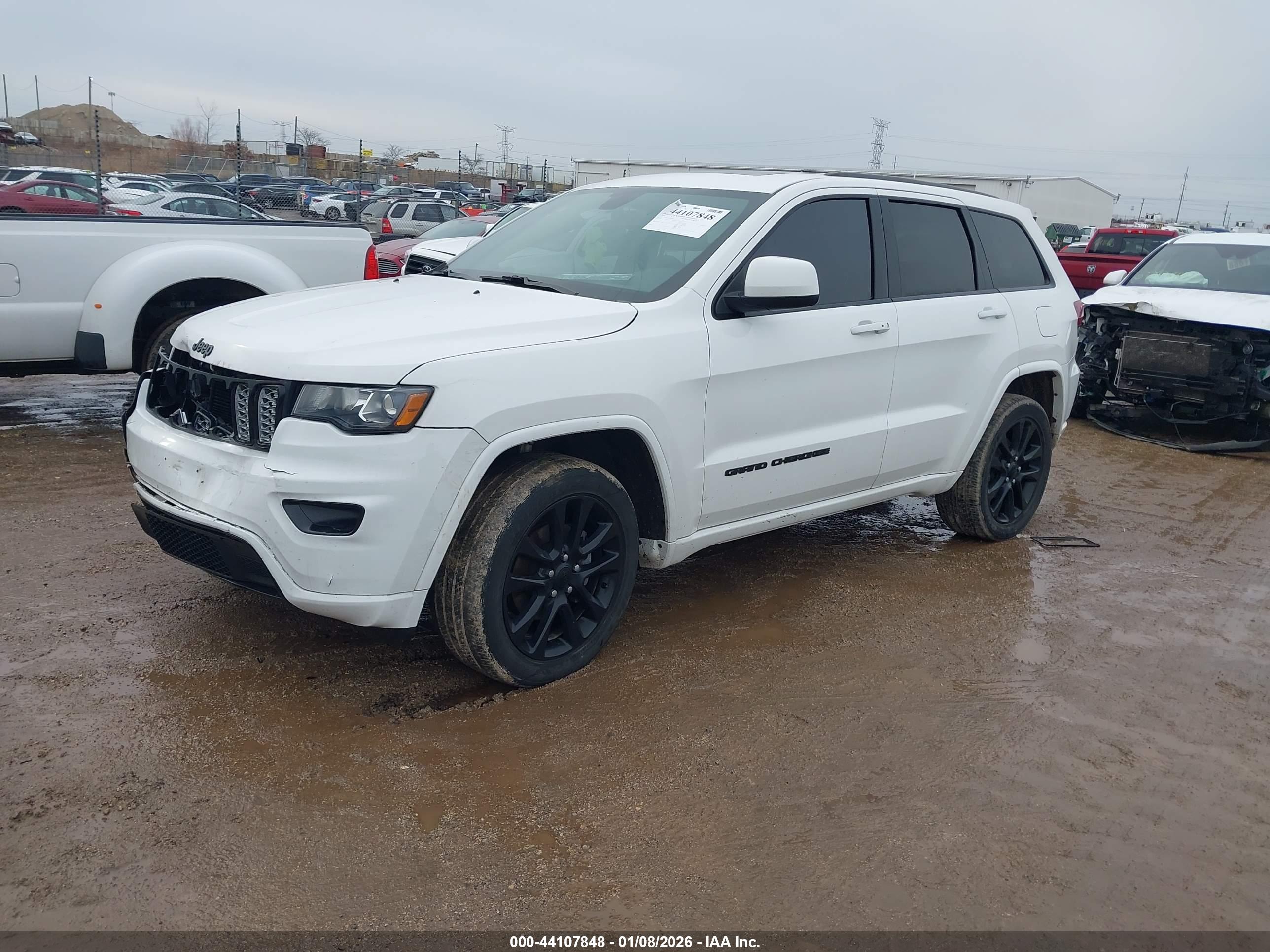 JEEP GRAND image 2